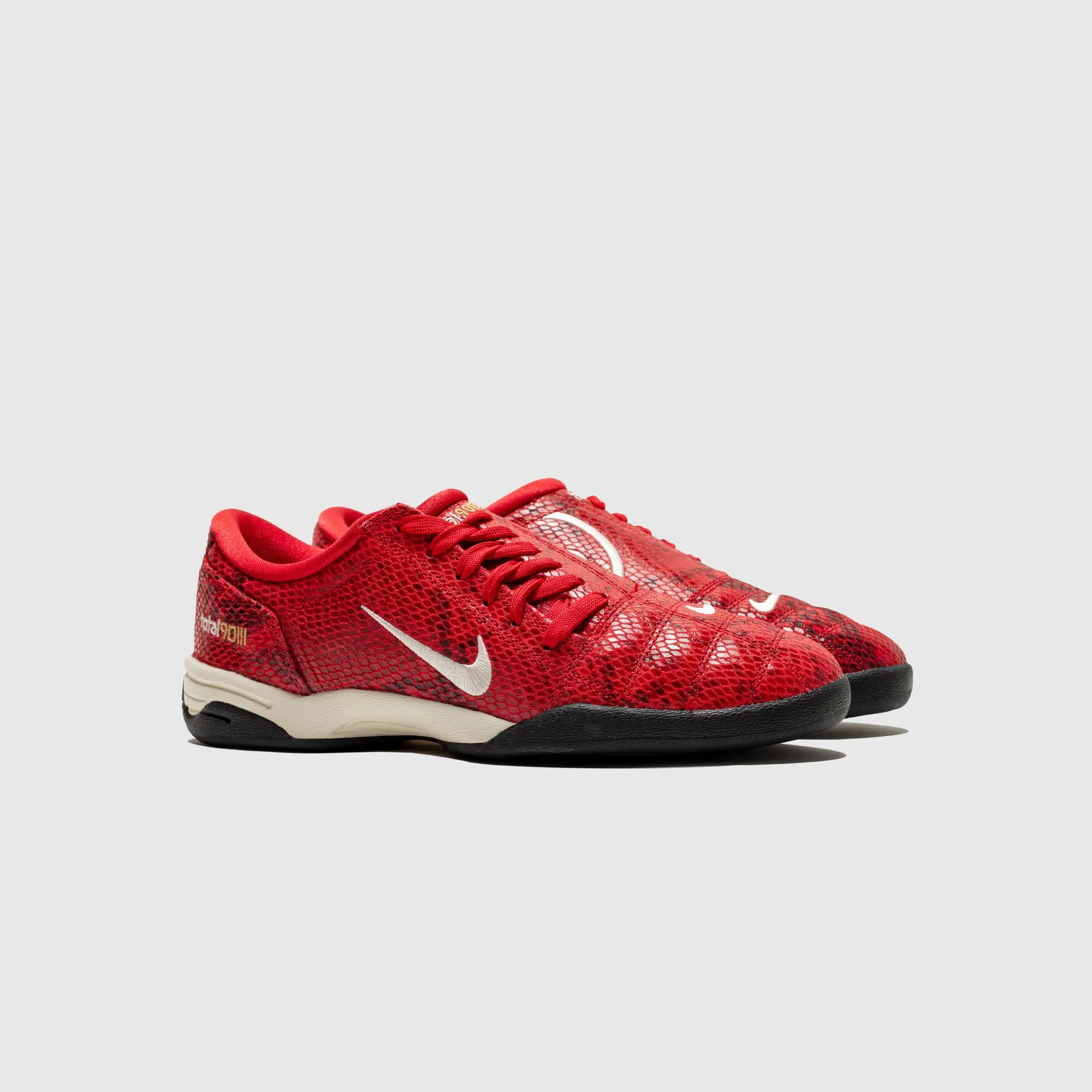 WMNS TOTAL 90 SE "FIRE RED SNAKESKIN" synthetic leather