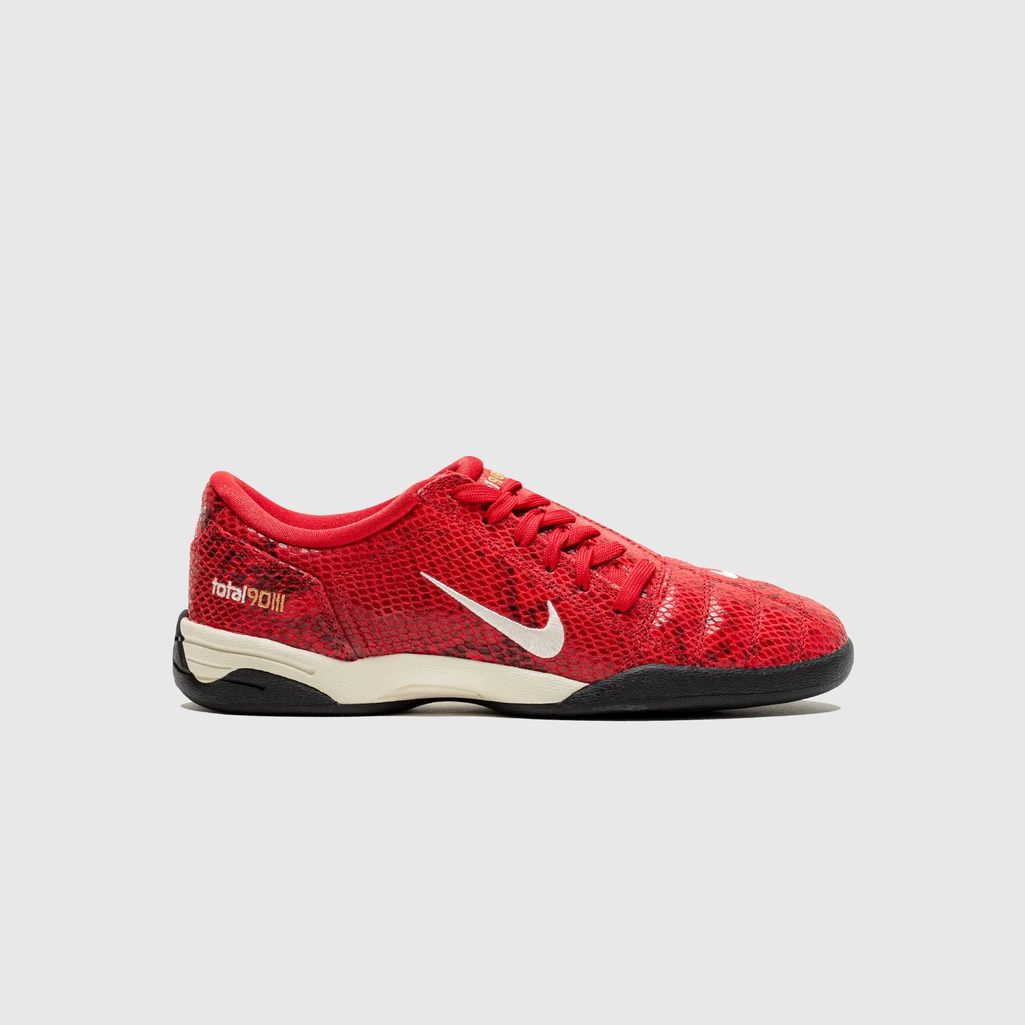 WMNS TOTAL 90 SE "FIRE RED SNAKESKIN" Shine Silver