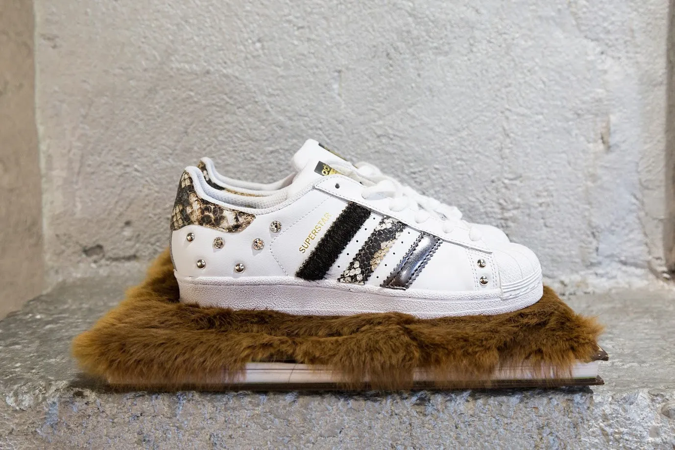 Valley Run Adidas Superstar Pitone Cavallino Nero & Borchie