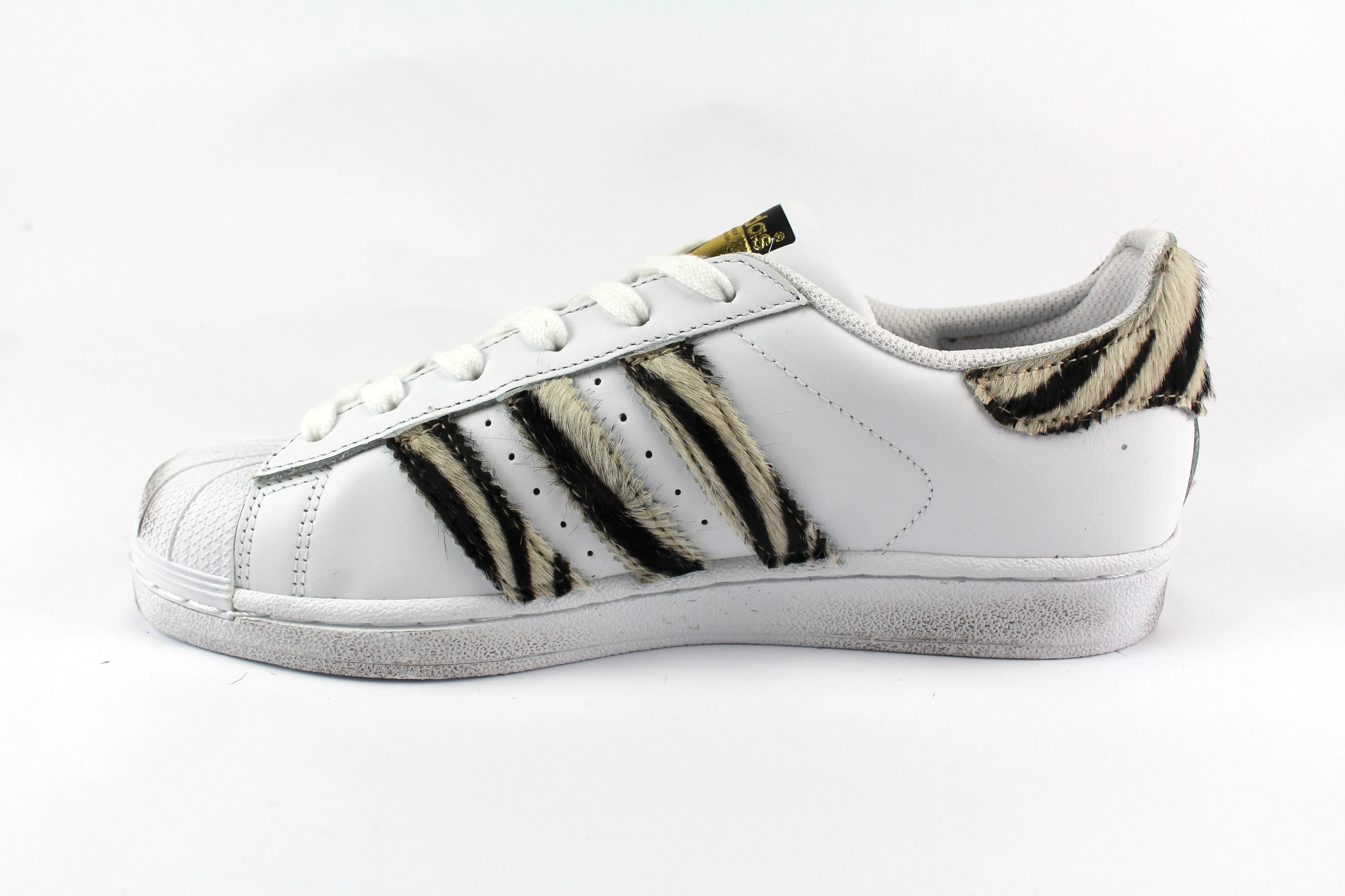 Strong Hike Adidas Superstar Zebrate