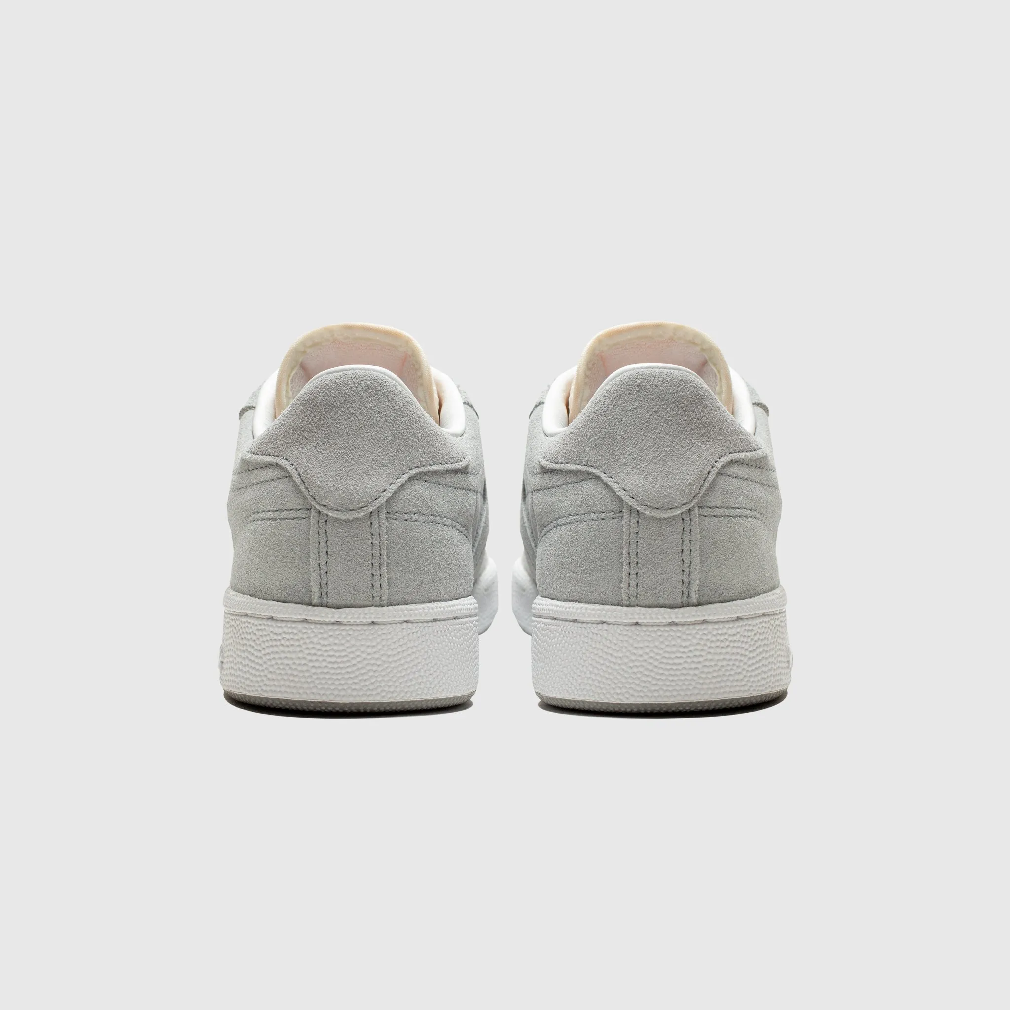 CLUB C 85 X JJJJOUND "COLD GREY" Neutral Alignment Design