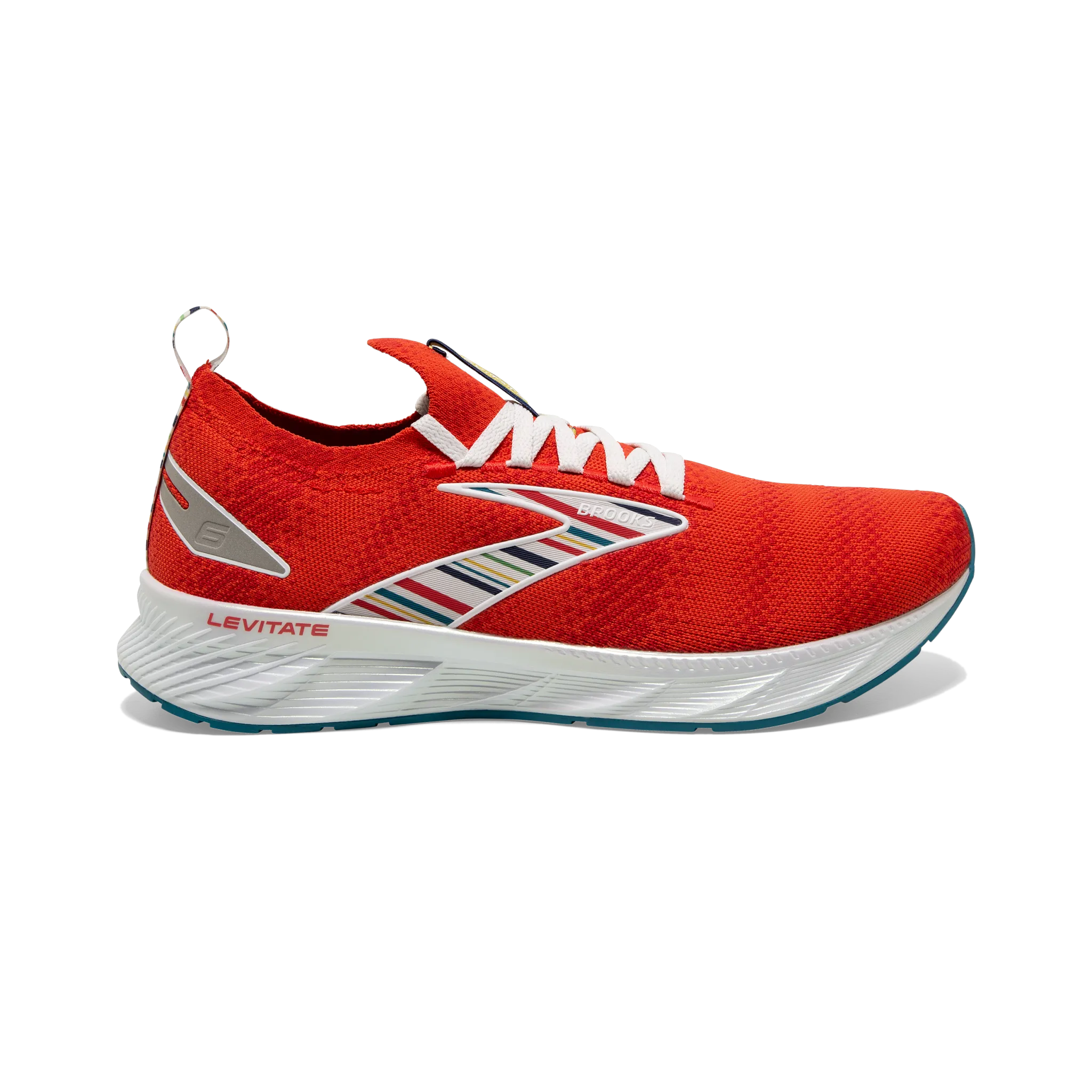 velvet - finish - design shoes Women's Levitate StealthFit 6