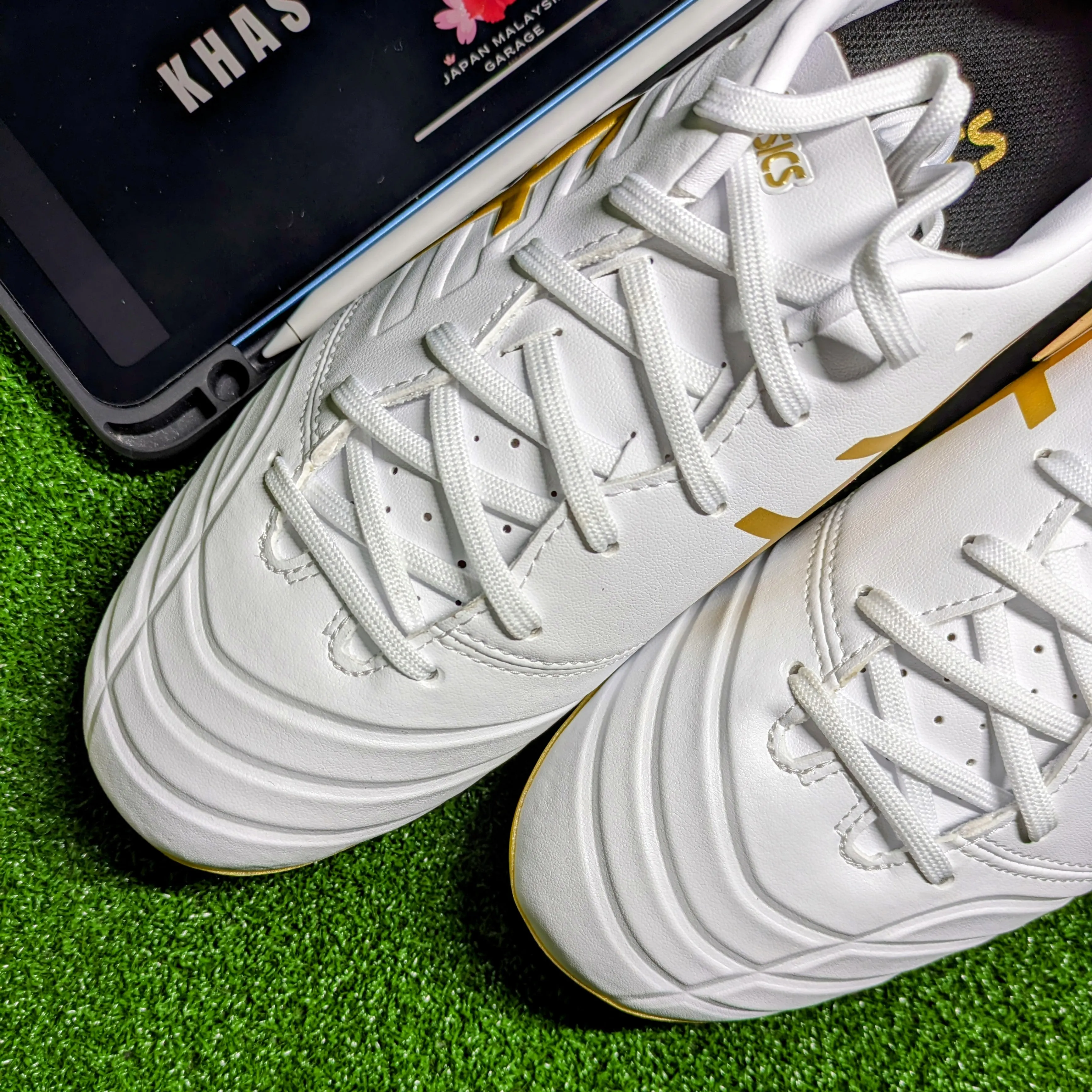 Asics DS Light Club Wide(White/Rich Gold) Extra Flex Men??s Practice