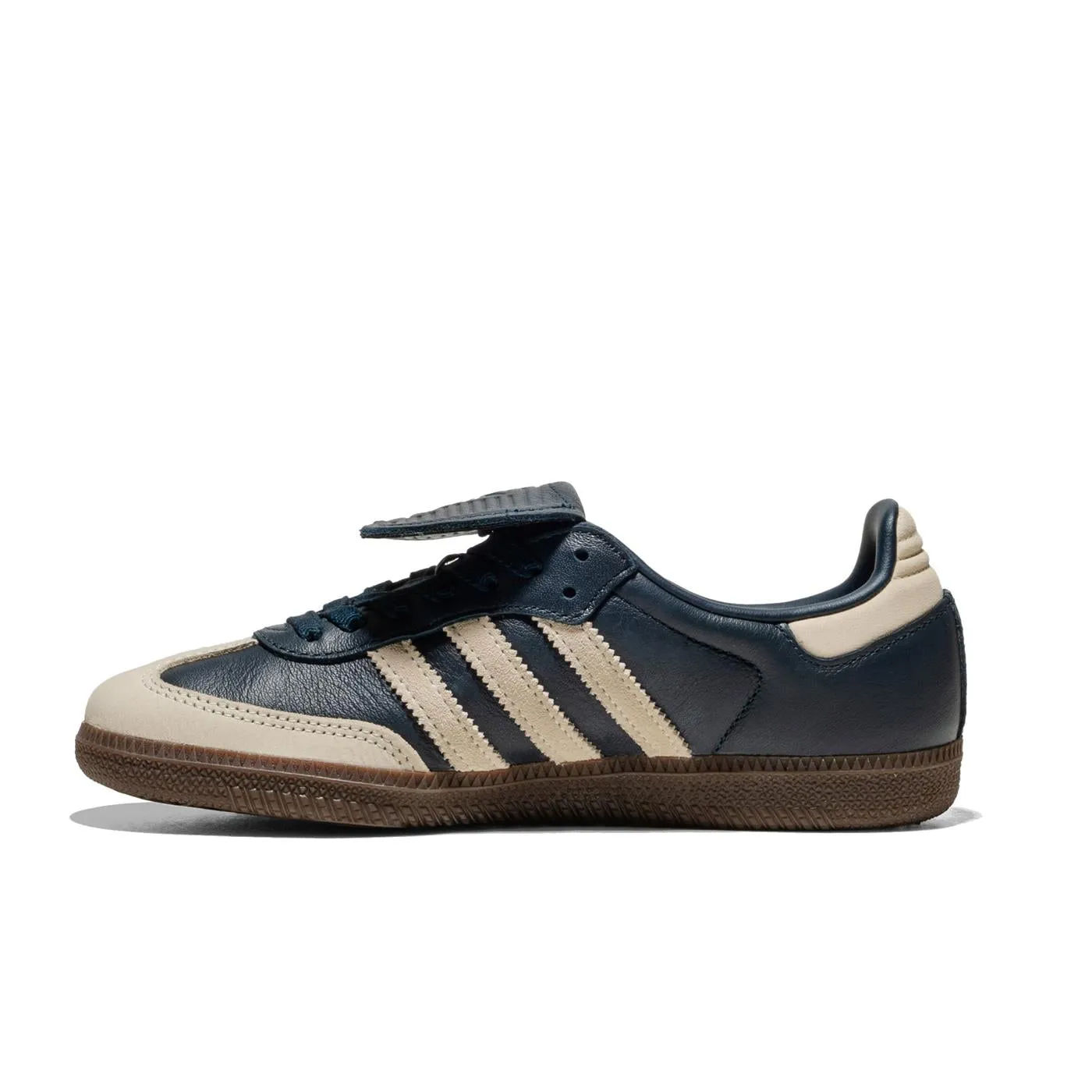 Dog Run Weekend Hike Adidas Originals Samba LT W Aurora Ink/Cream White/Gold Met