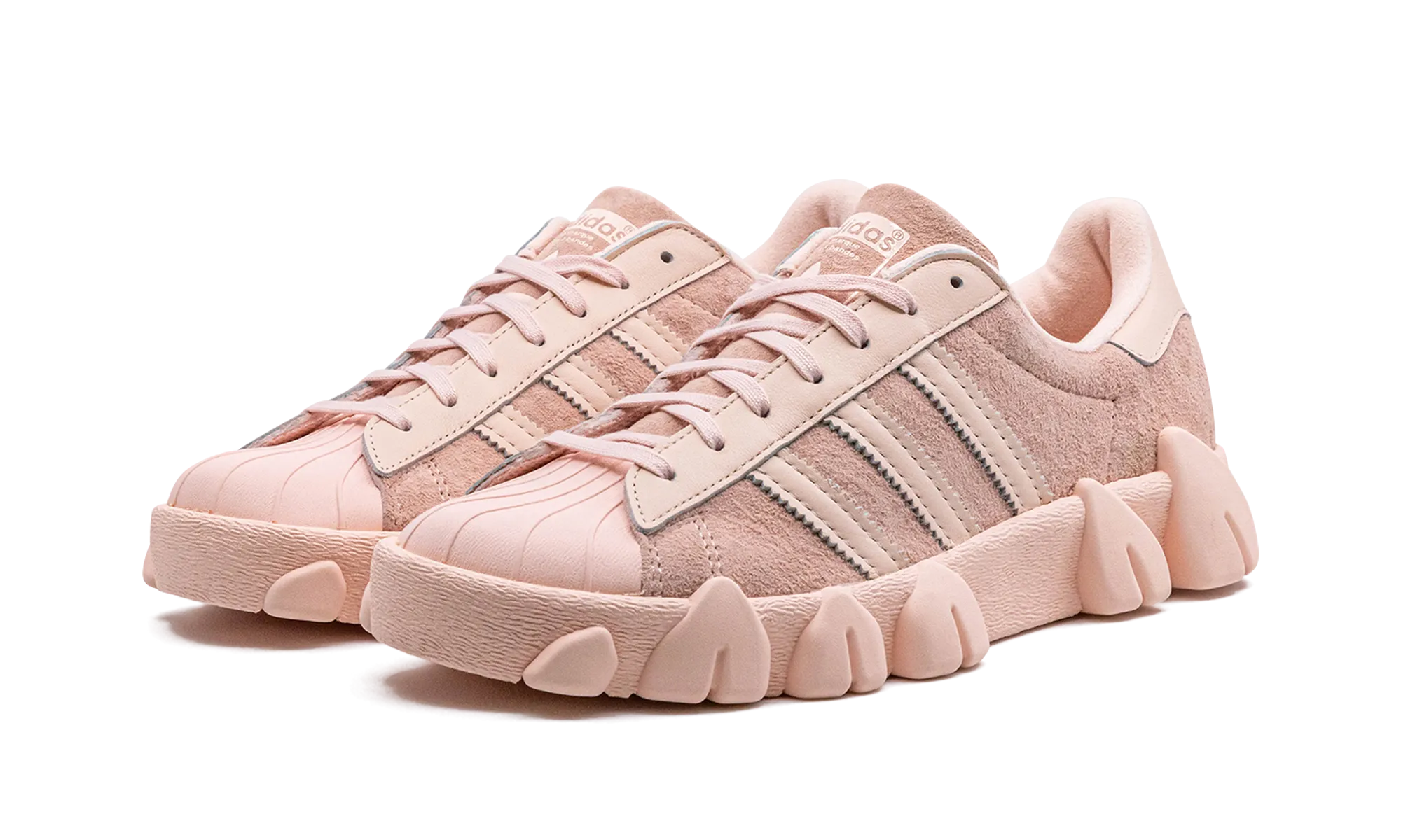 Angel Chen x Superstar 80s "Icey Pink" Outfit Match