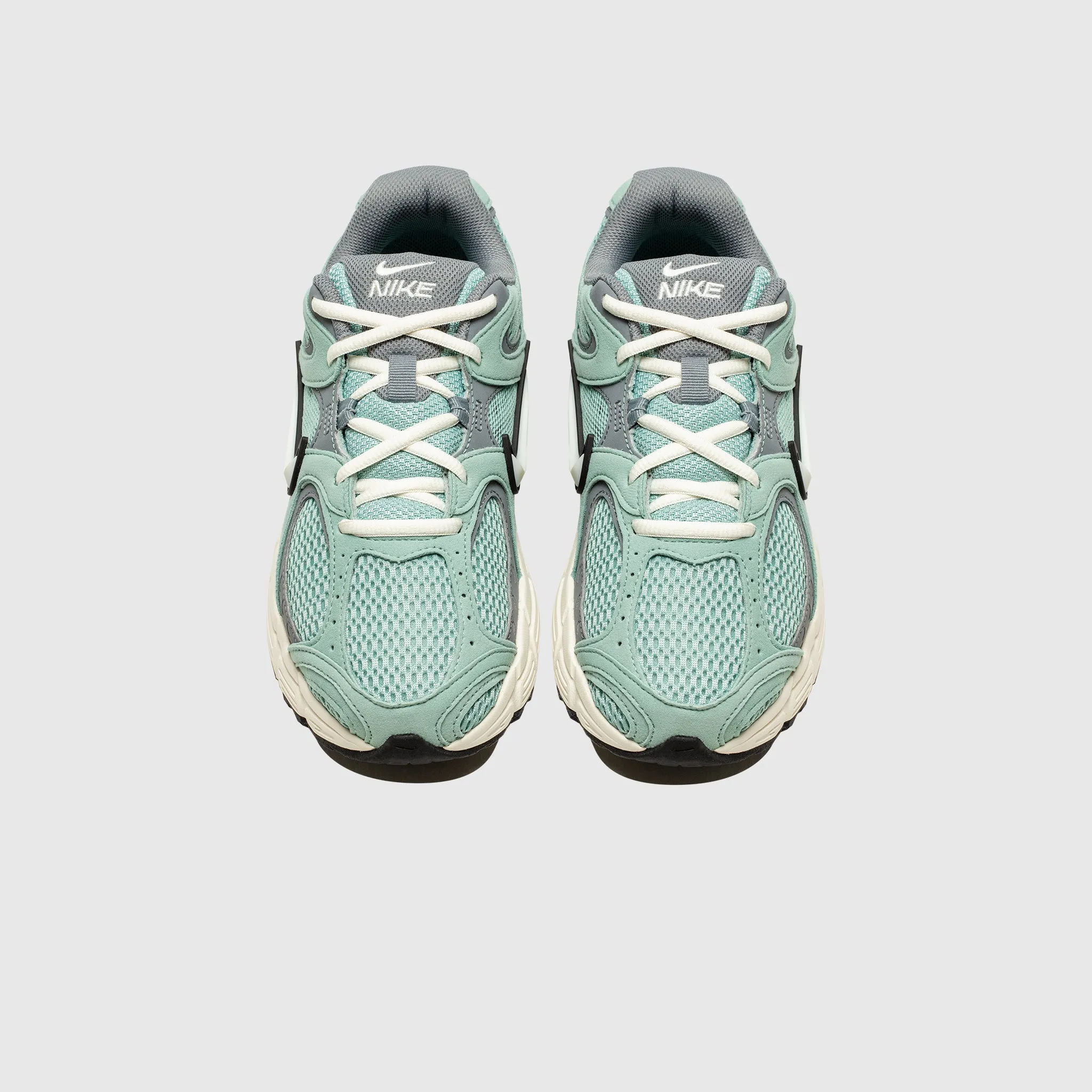 Travel Must Red Glow WMNS V5 RNR "CANNON"