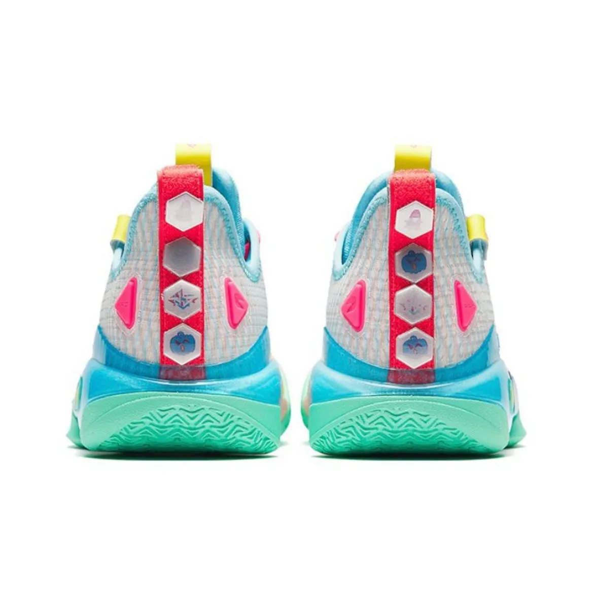 Basketball Motion Driven Structure Anta Shock Wave 5 Pro - Halloween