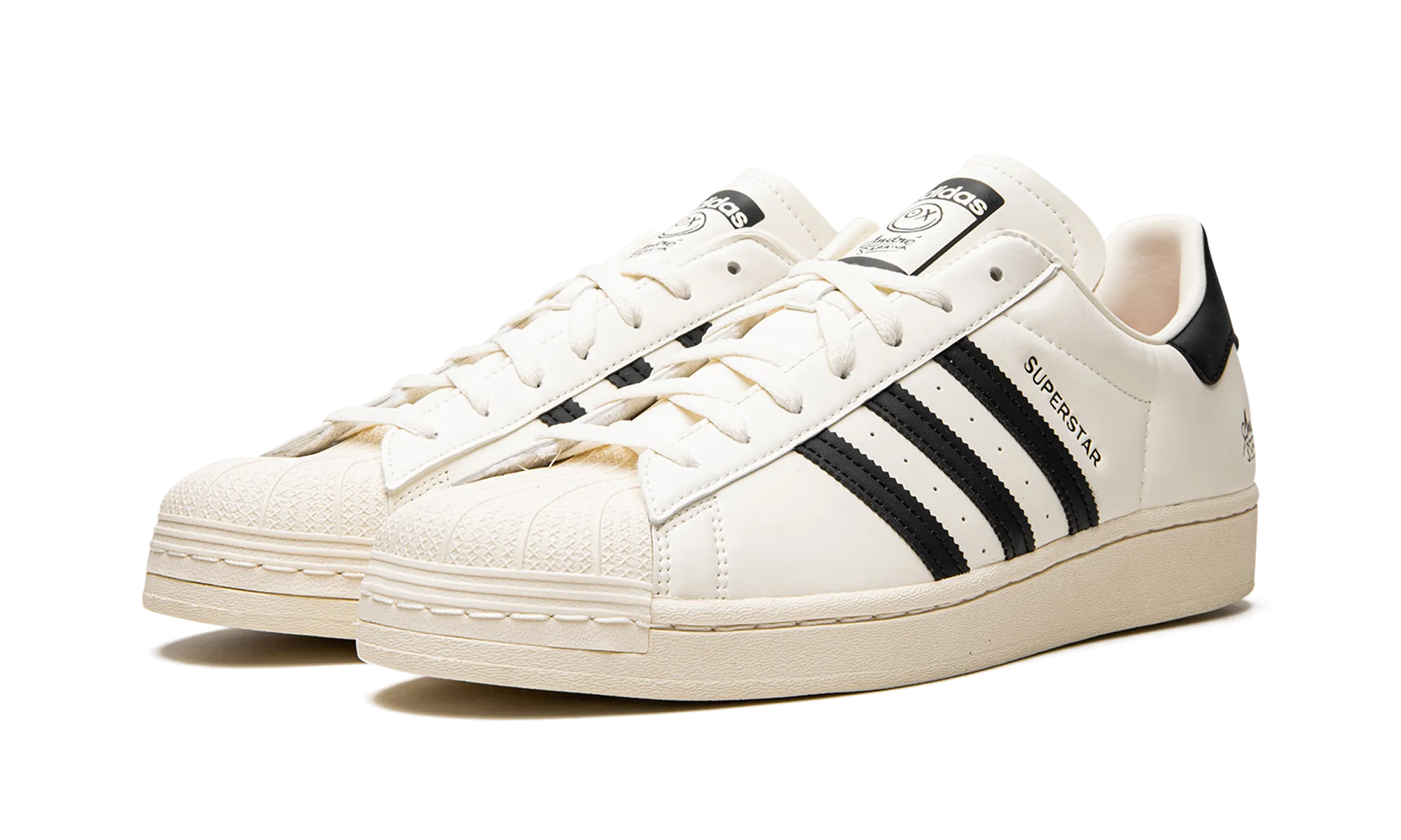 Airy Fit Superstar "Andr?? Saraiva x Superstar"