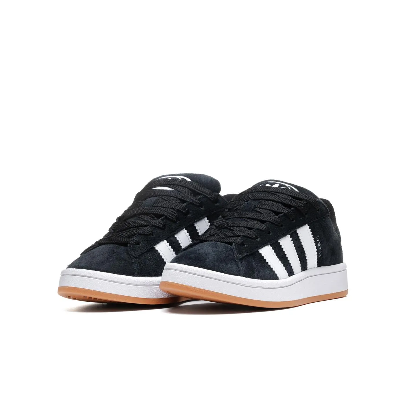outfit pairing Clean Aesthetic Adidas Originals Campus 00s J Core Black/Ftwr White/White
