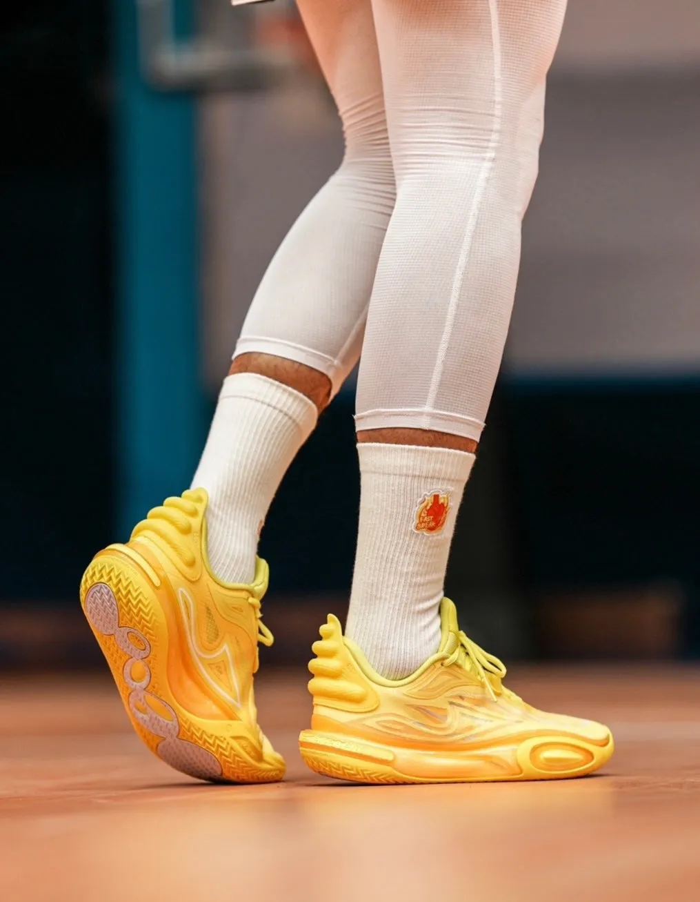 Quick Start Li-Ning Wade All City 11V2 - Lemon Yellow