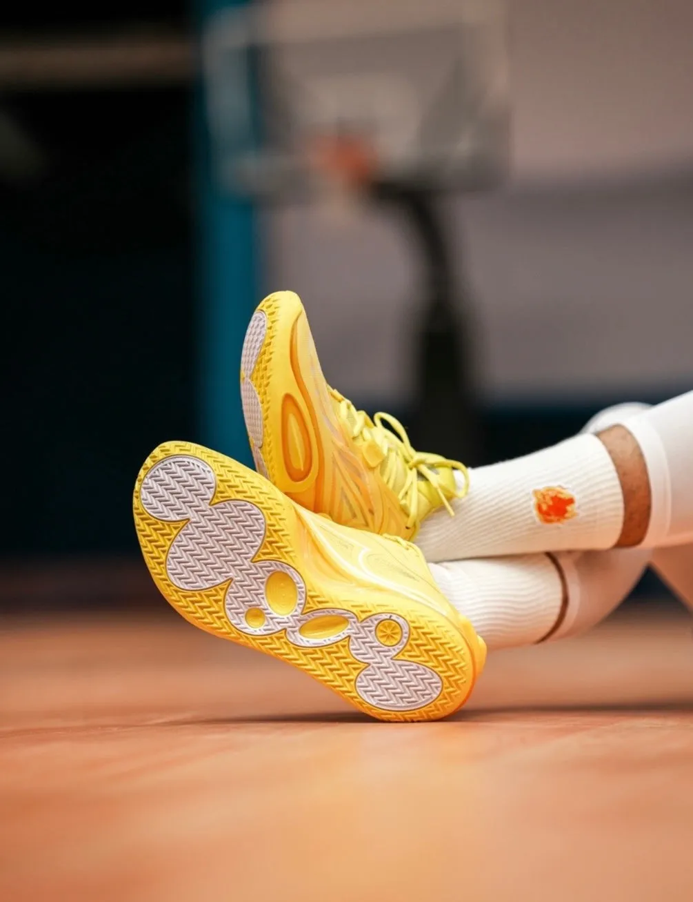 Li-Ning Wade All City 11V2 - Lemon Yellow Good Grip