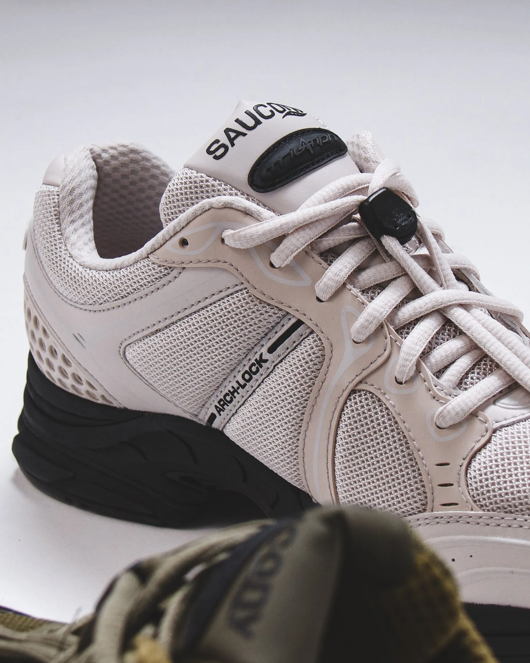 Orthopedic Support running in dry weather shoes Saucony Men ProGrid Triumph 4 Gorpcore White Sand S70758-4