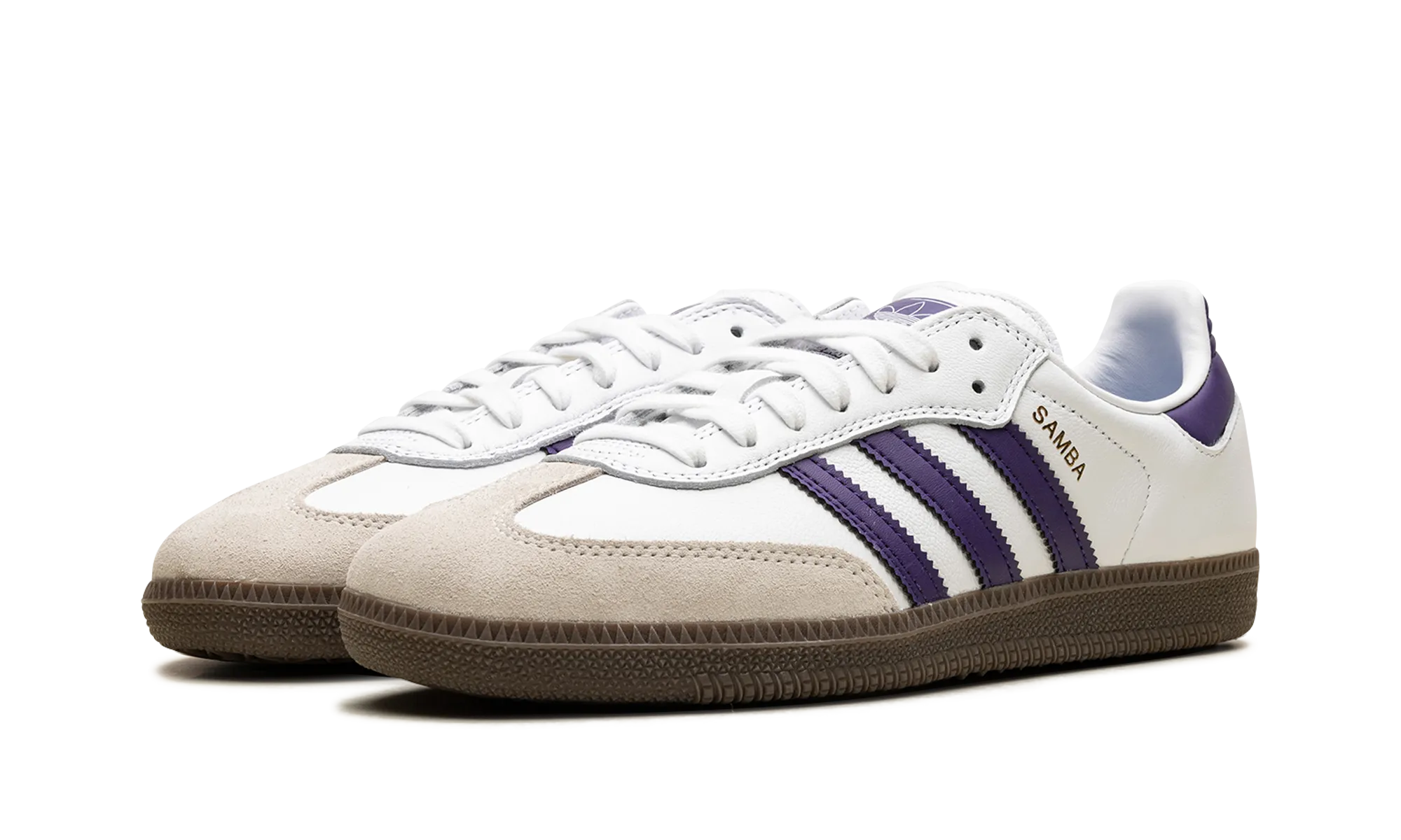 Samba ADV "Collegiate Purple" Mid Top Design Rubberized Edge Protection
