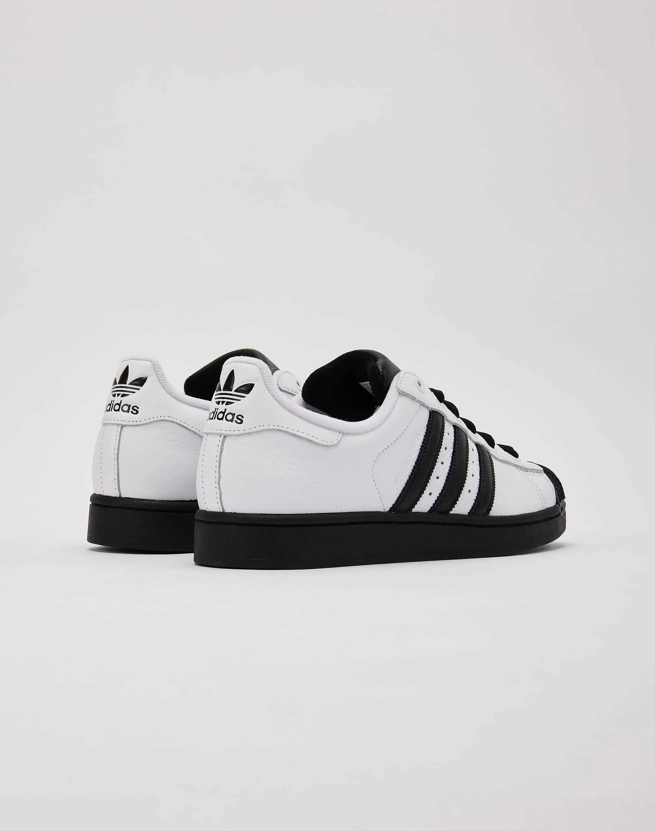 Adidas Superstar II Urban Look