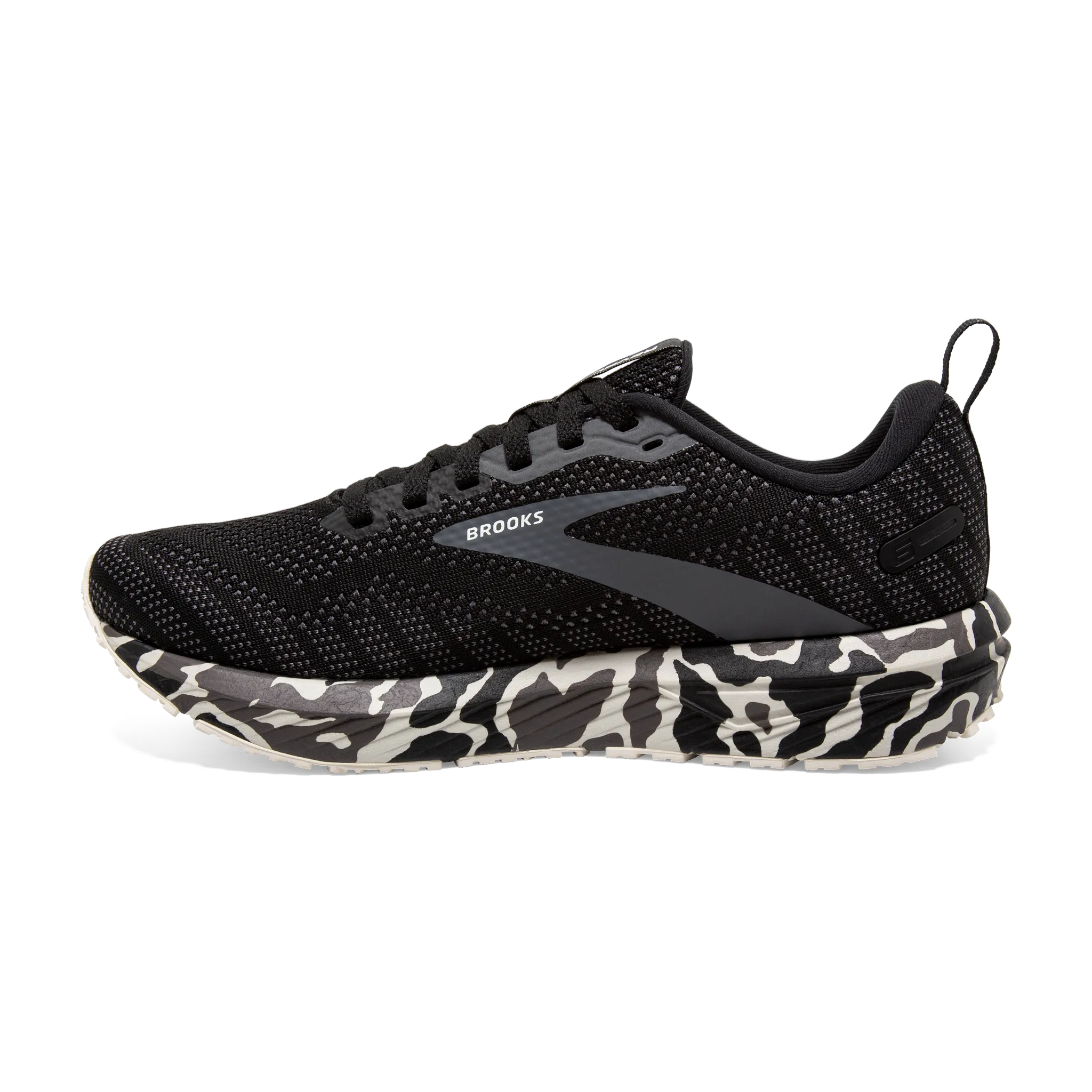 Women's Revel 6 Marathon Training