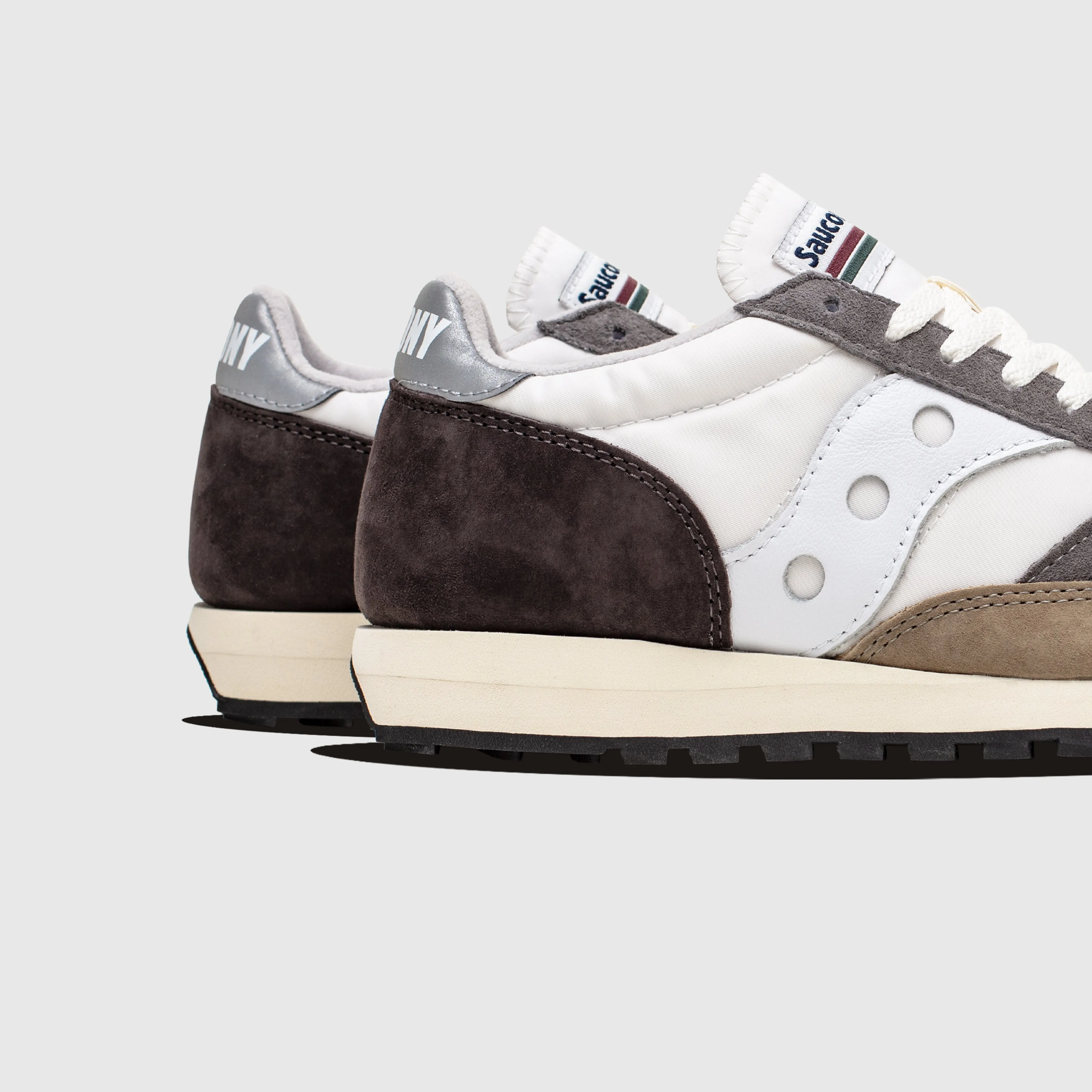 JAZZ 81 FOR PACKER "CORIANDER" Water Edge Zero Drop Platform