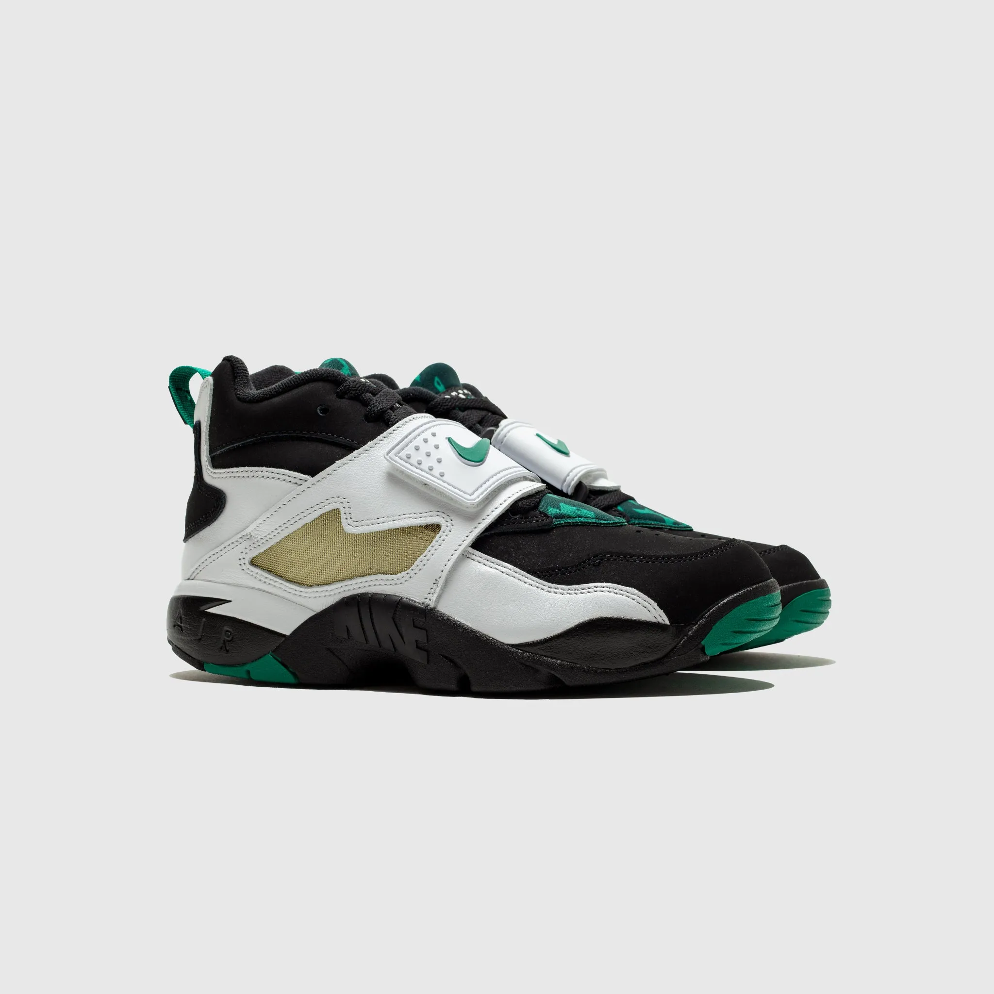 Autumn Cool Pool Time AIR DIAMOND TURF '93 "EMERALD"
