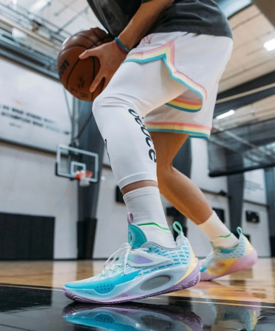 Li-Ning Wade 808 2 V2 - Lavender Thermal Regulating Liner