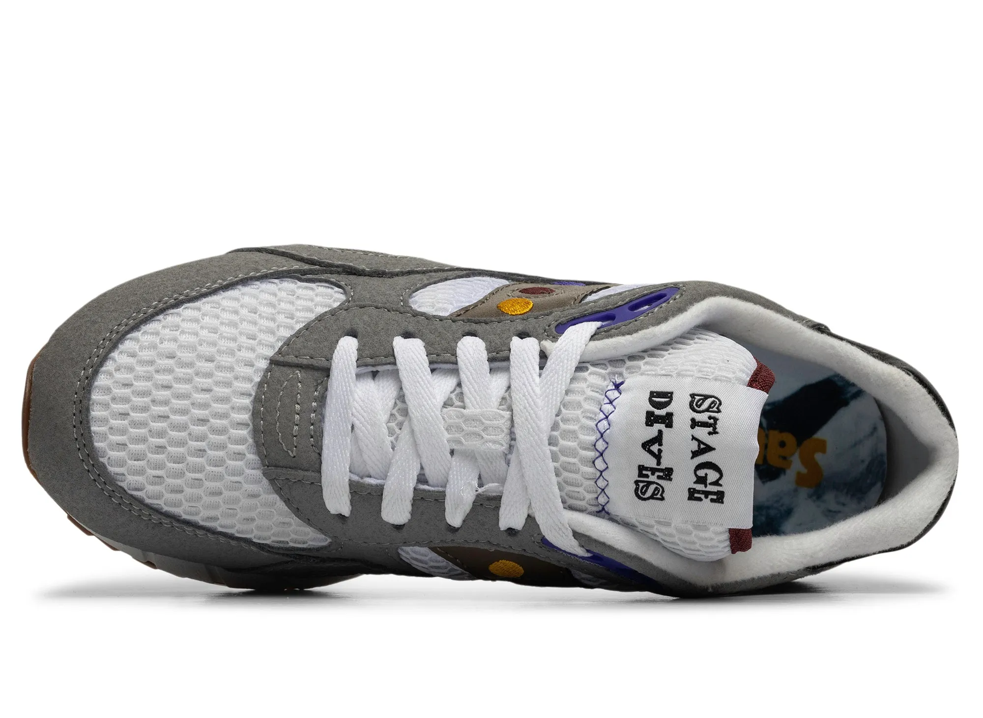 running shoes with padded tongues Stable Traction Grip Saucony & Friends Shadow 6000
