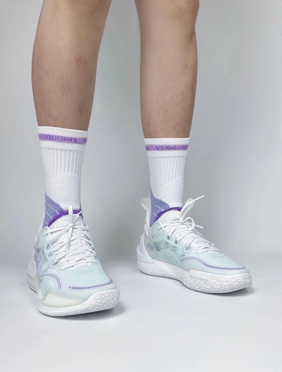 Li-Ning Yushuai 16 V2 - White/Light green mesh material