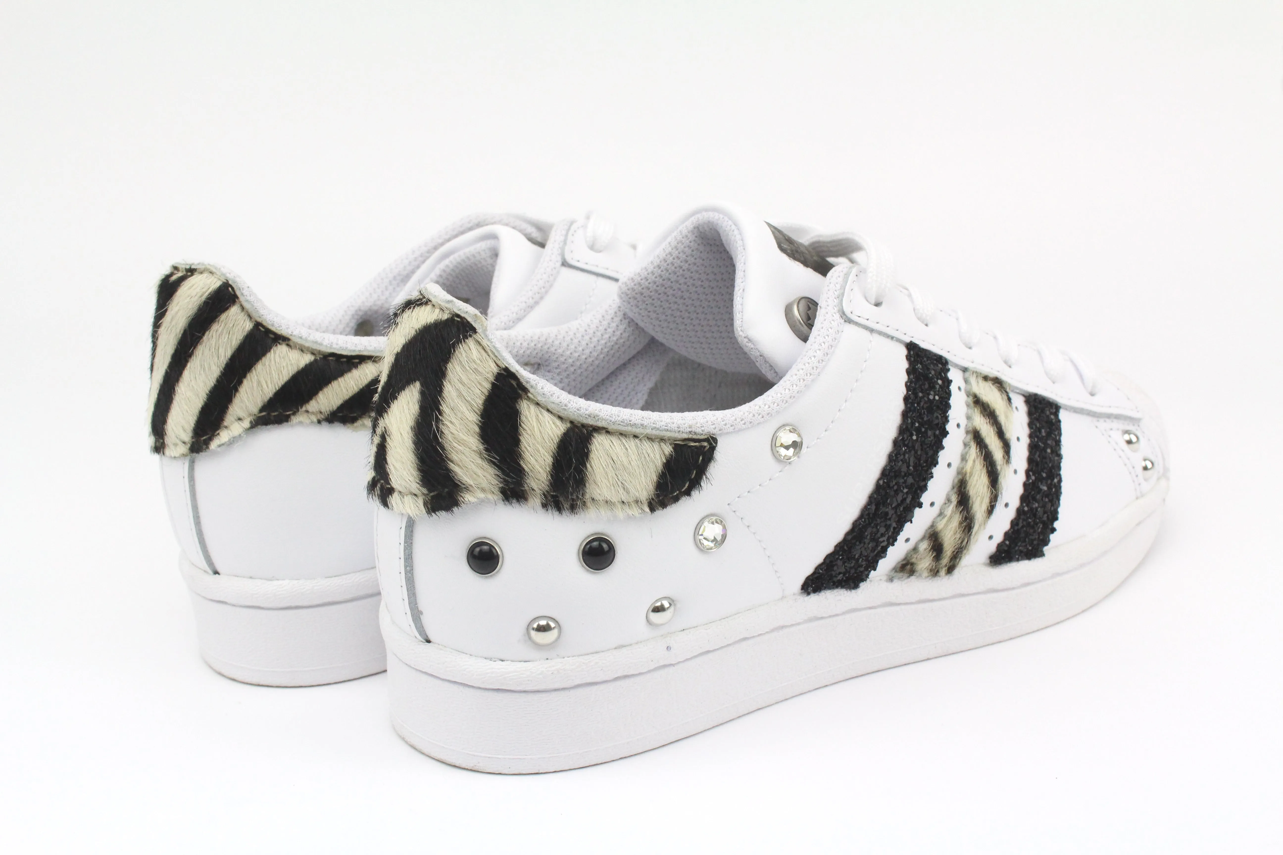 Adidas Superstar Zebrate Glitter  Borchie & Perle Harbor Jog Textured Pattern