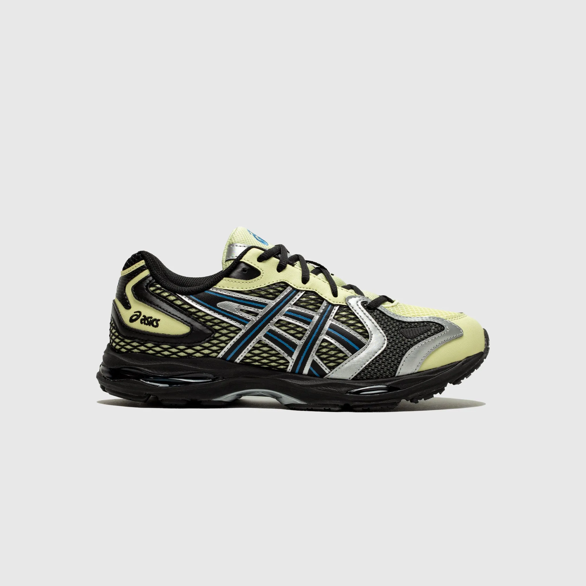 GEL-K1011 morning running shoe moment