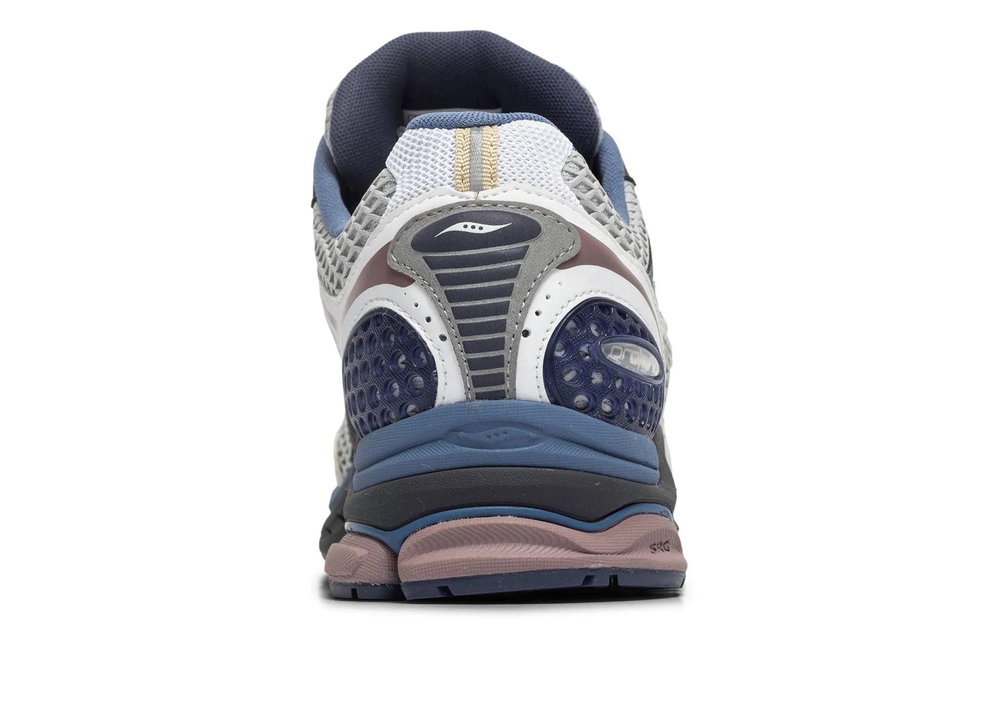 Ventilated Footbed Design Saucony Progrid Triumph 4
