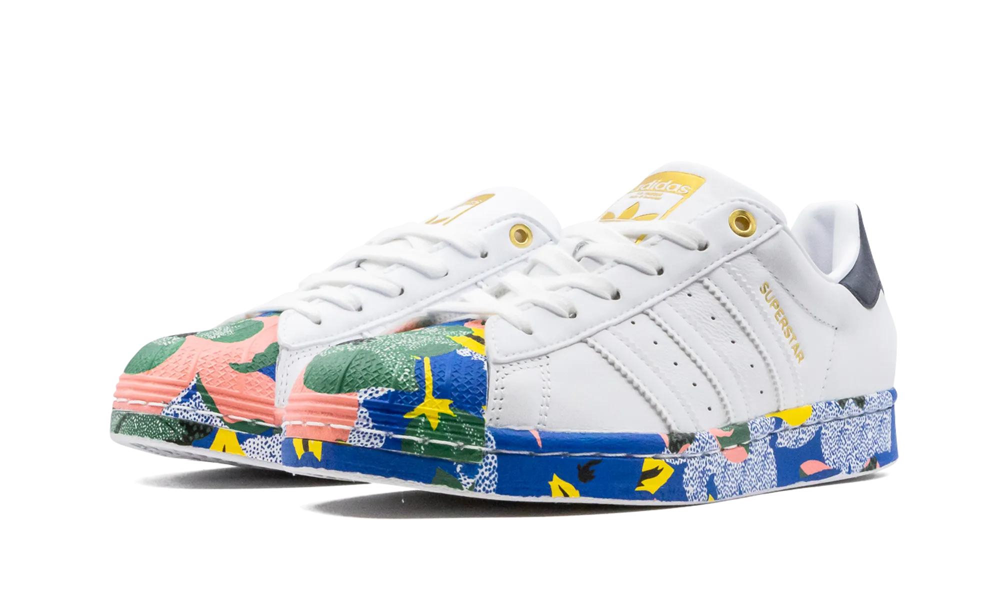 Walk Comfort Superstar "Her Studio London"