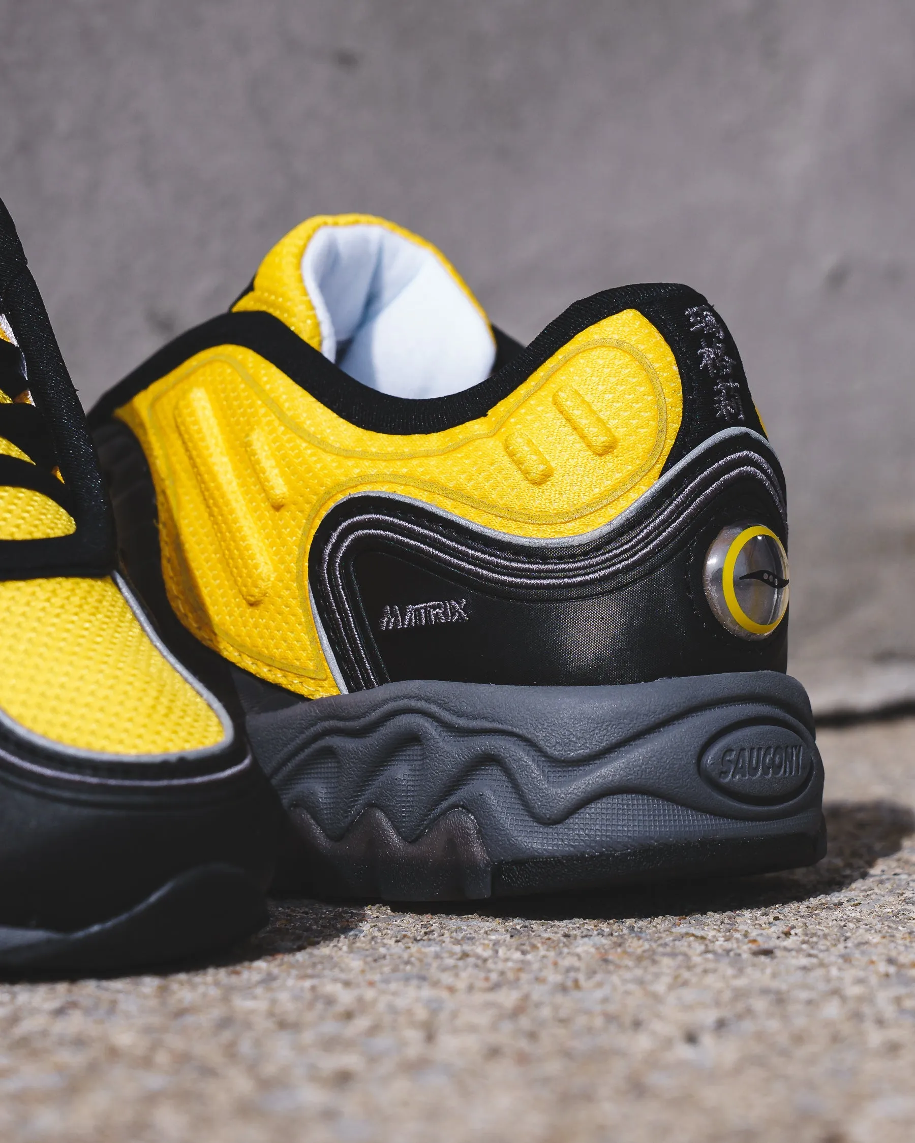 Saucony Men Matrix Yellow Black S70906-1 biomechanical shoes