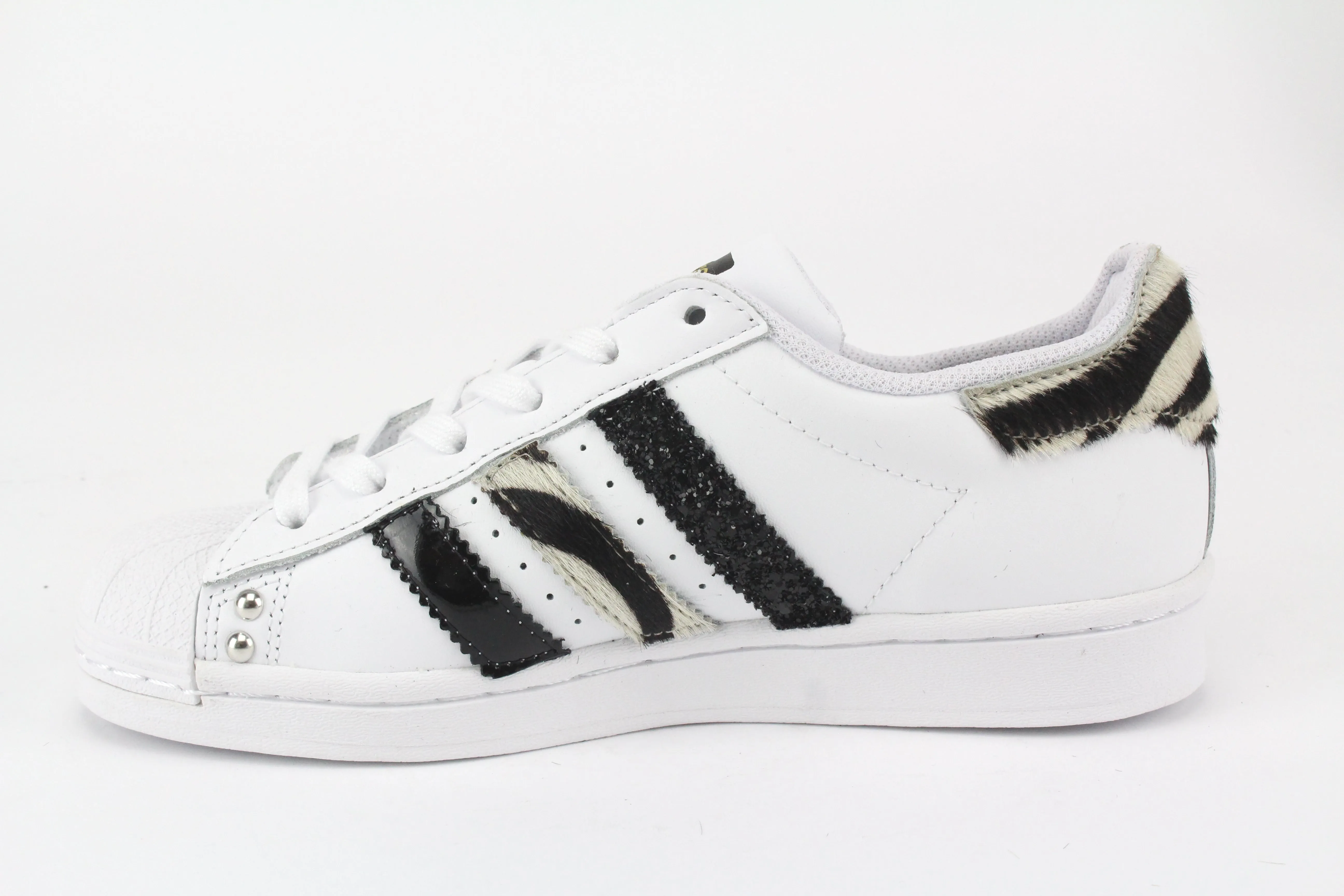 Adidas Superstar Zebrate Strass & vernice Nera Lunch Pace Easy Travel