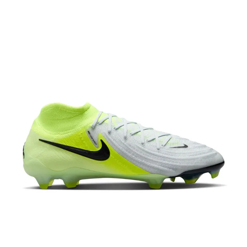 Running support Toe Alignment Nike Phantom Luna II Elite Firm Ground Cleats