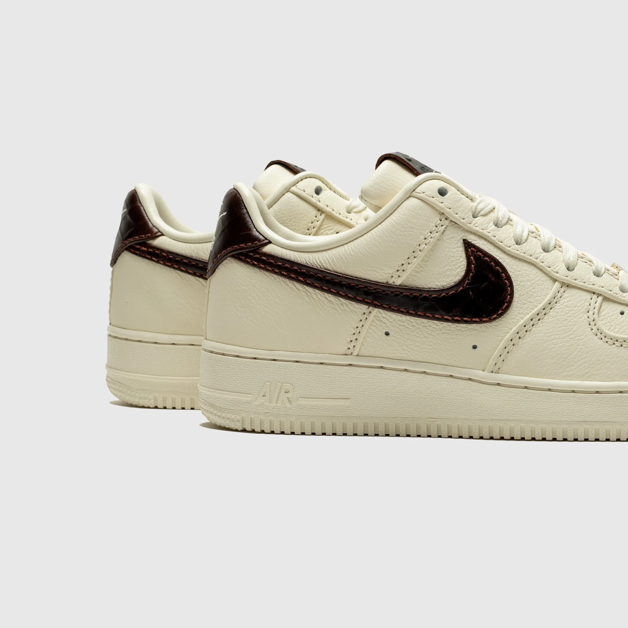 Friction Free Inner Seams Heat Guard AIR FORCE 1 '07 "SOFT PEARL"