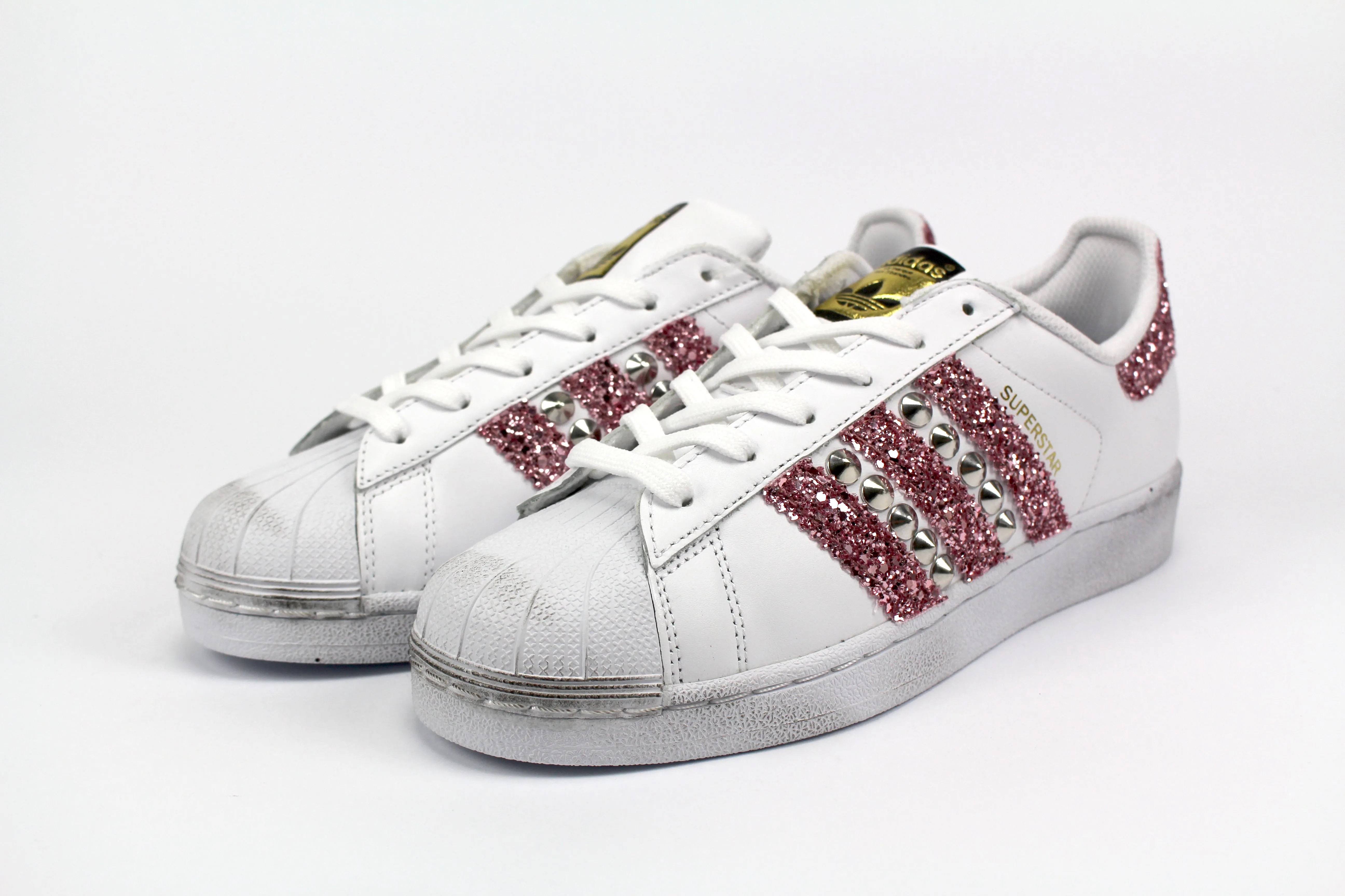 Comfortable toe box Adidas Superstar Pink Glitter e Borchie