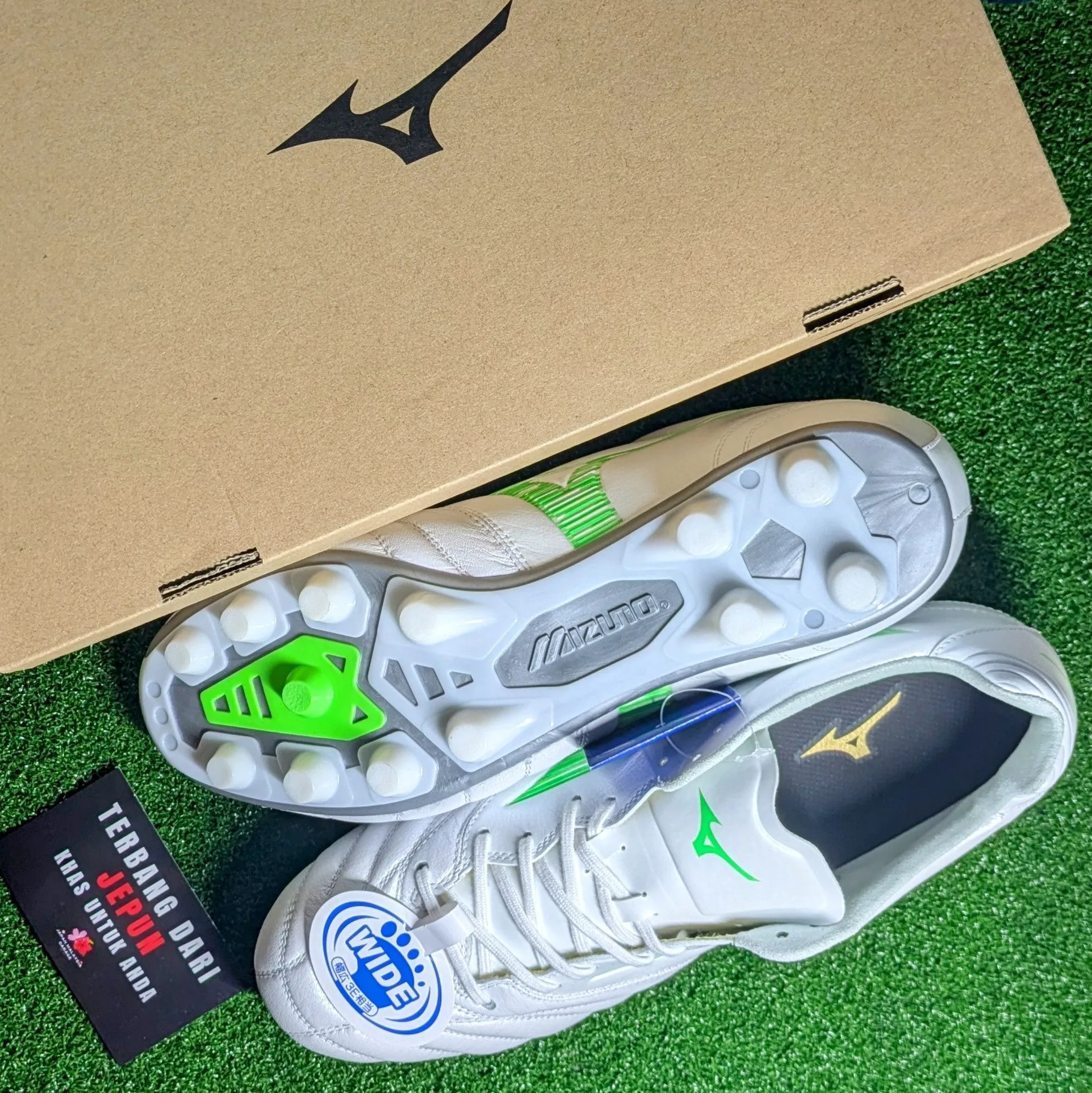 Play Surface Warm Down Mizuno Monarcida Neo 3 Wide Elite(White/Green)
