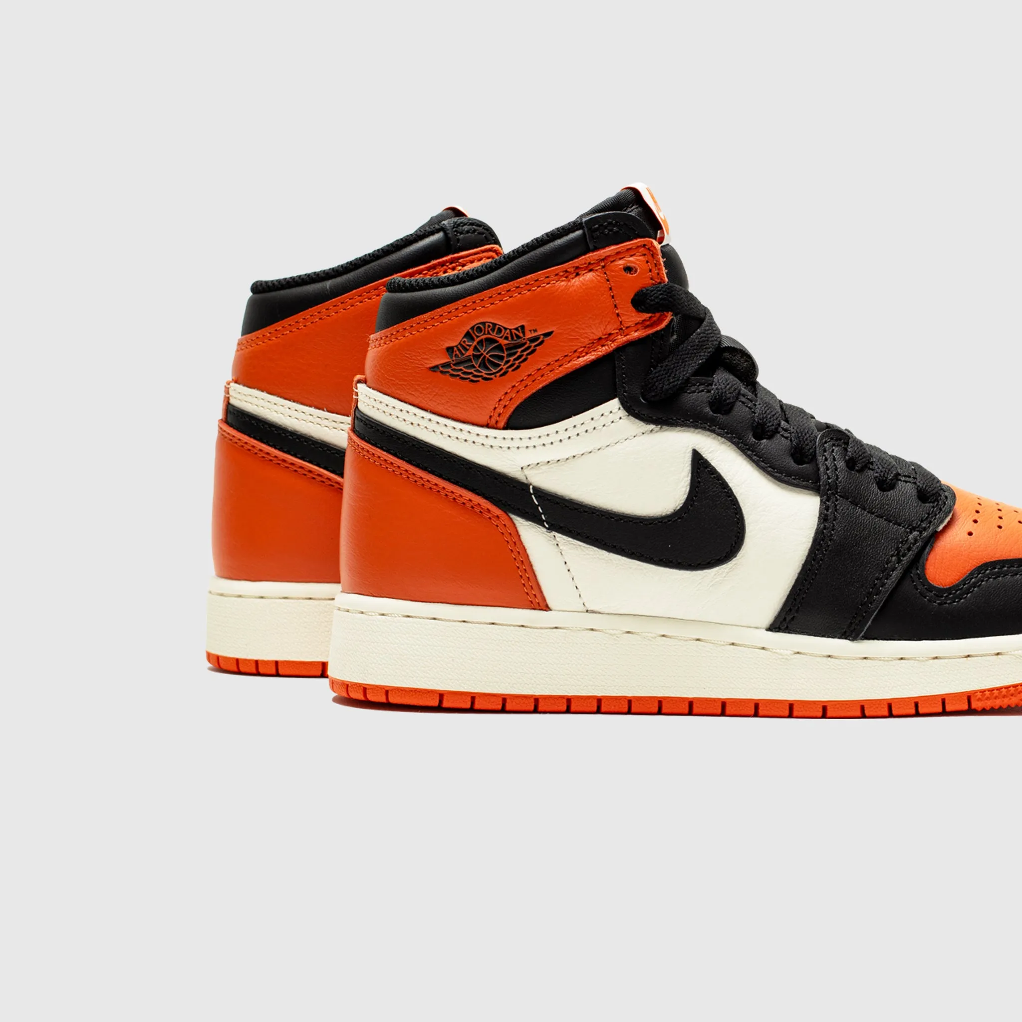 AIR JORDAN 1 HIGH OG (GS) "SHATTERED BACKBOARD" Quick Drying Travel Enthusiasts