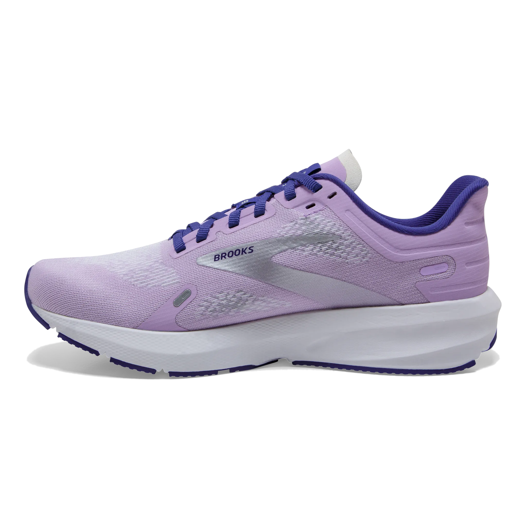 indoor running shoes option Women's Launch 9