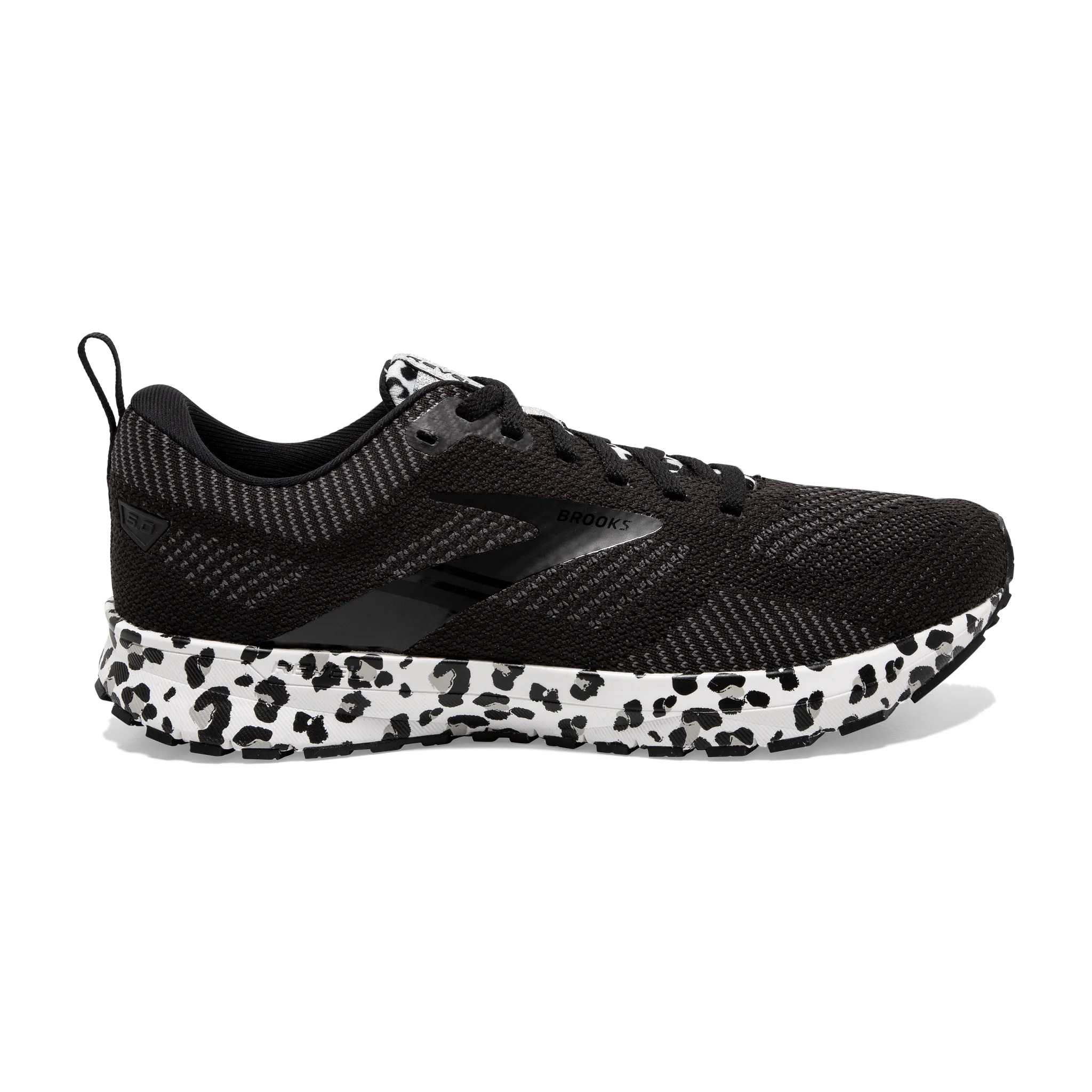 roomy toe - box Women's Revel 5