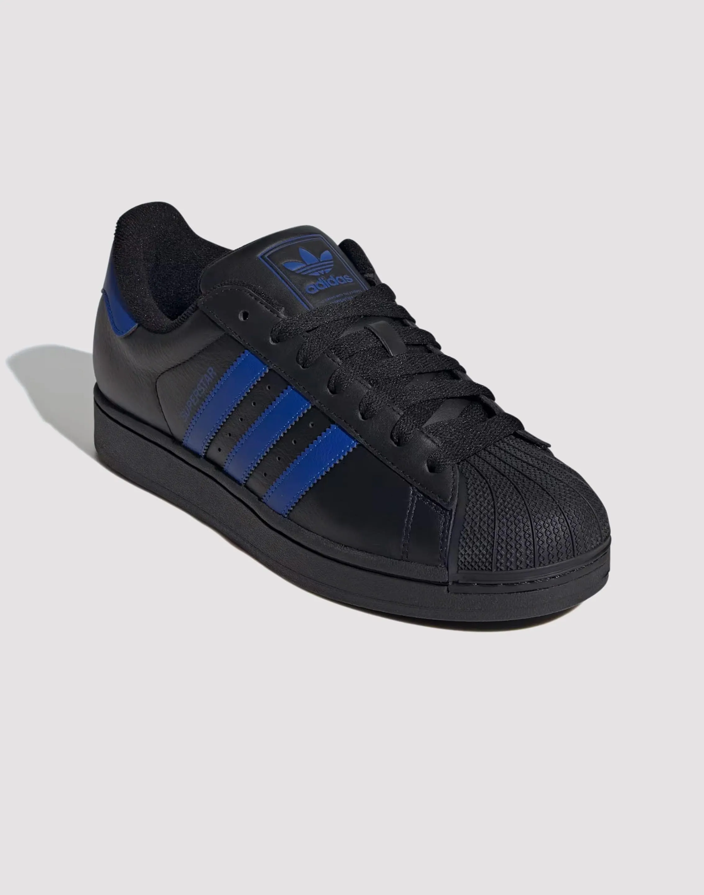 Strike Step Simple Touch Adidas Superstar II