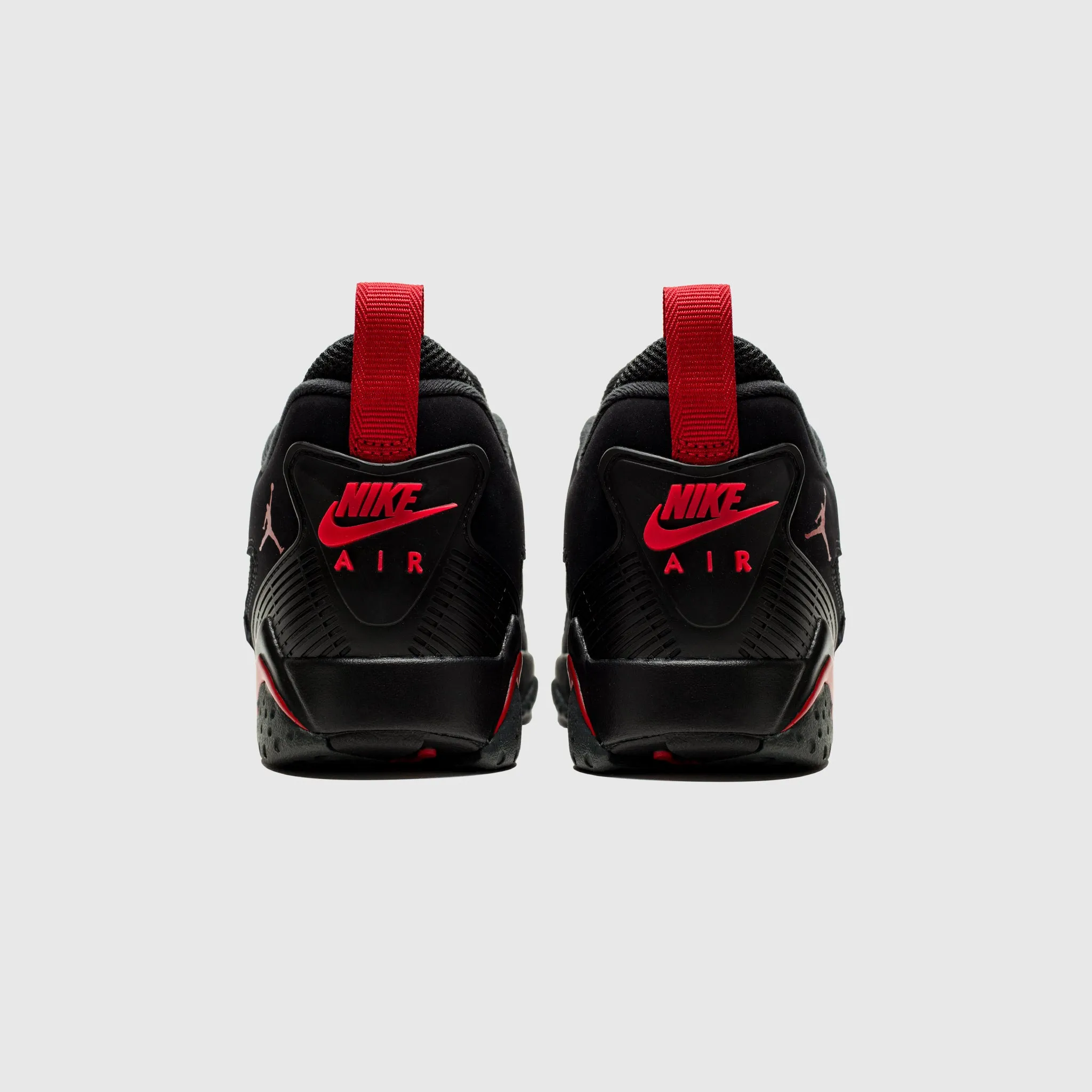 Dinner Look AIR JORDAN MVP 92 "BRED"