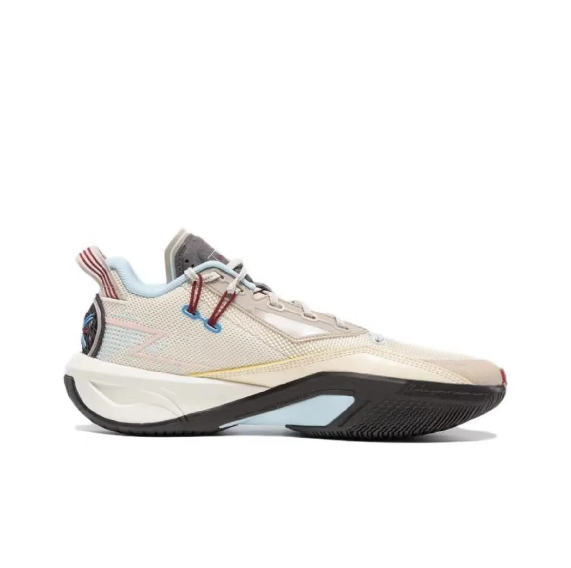 Offensive Moves Li-Ning Wade Fission 9 - Origin
