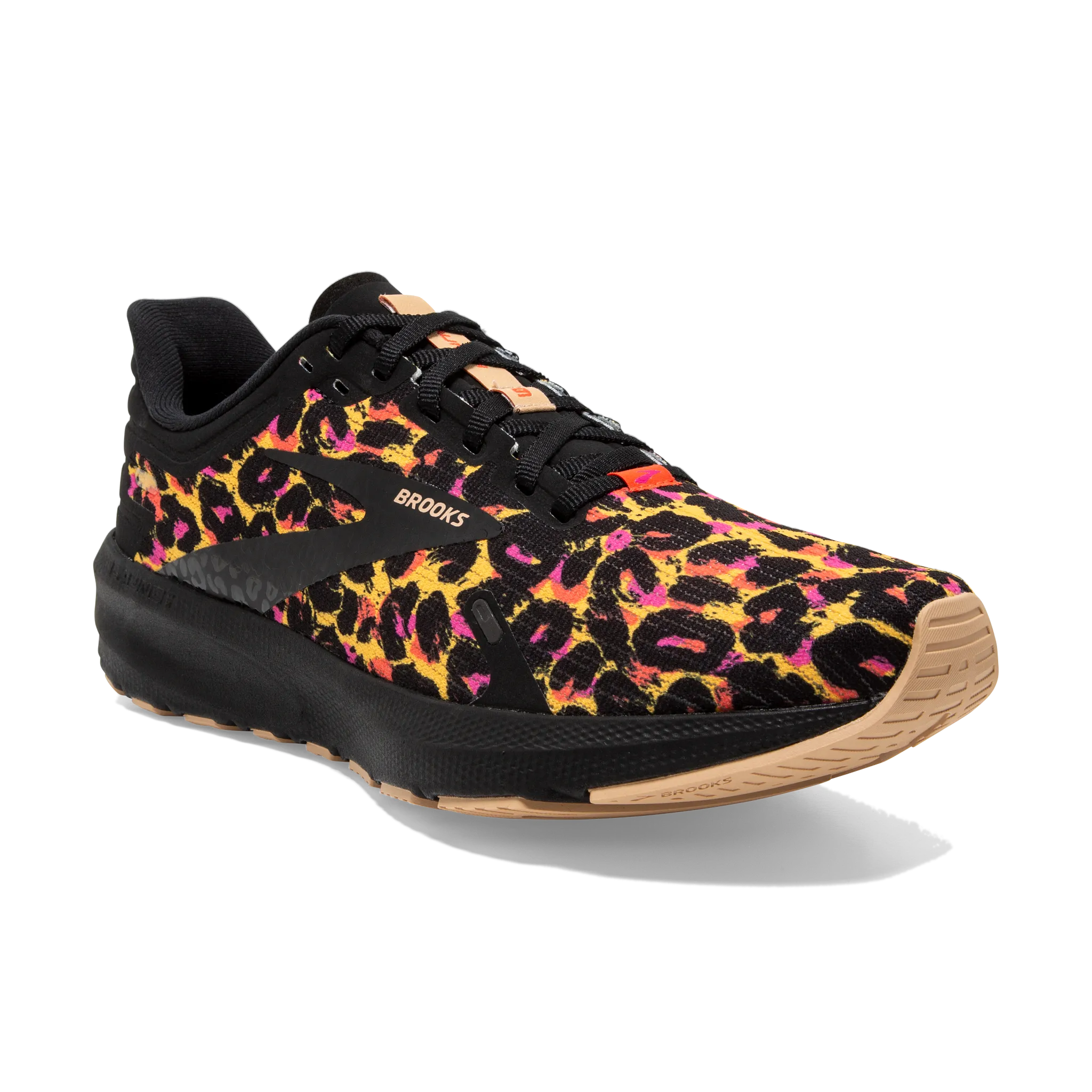 cushioned - footbed - material - plushness shoes Flexibility Training Women's Launch 9