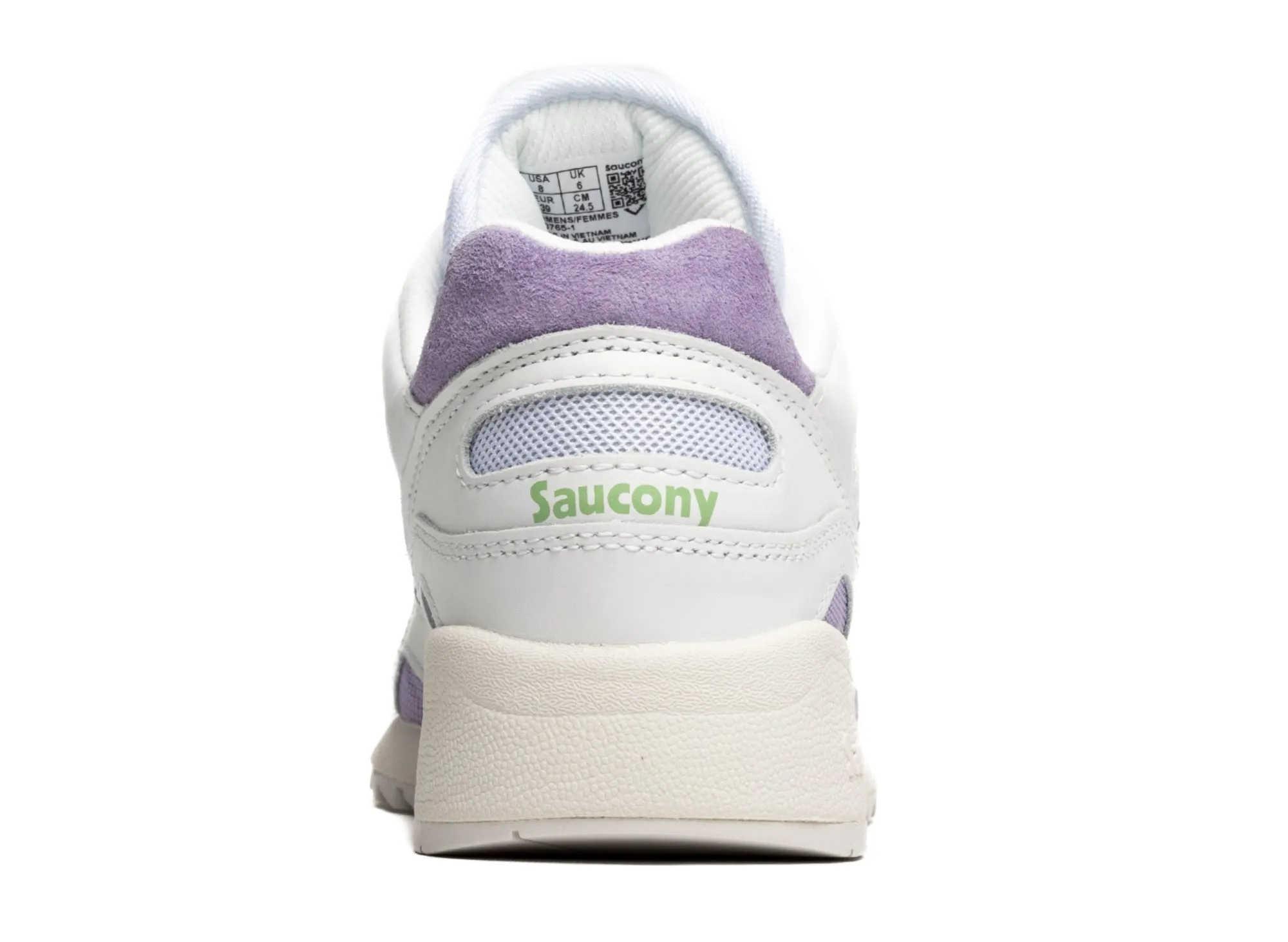 Women's Saucony Shadow 6000 Thermo Regulating Material running in a 10K shoes