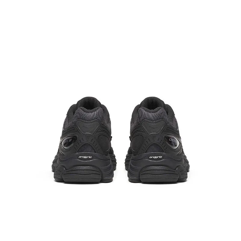 Saucony ProGrid Omni 9 Armor Black S70897-3 Contoured Footbed