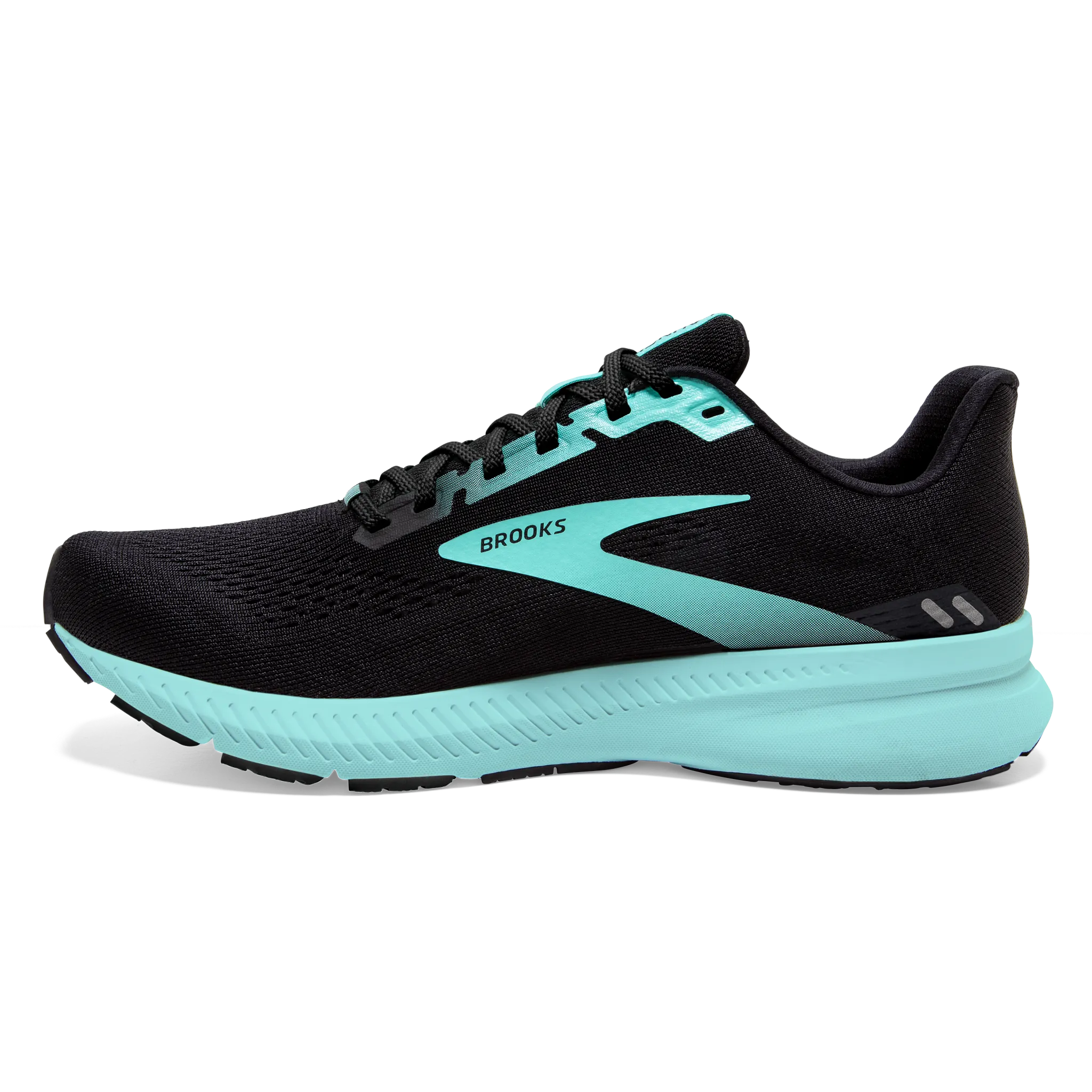 Women's Launch 8 Microperforated Vamp Water Resistant Knit