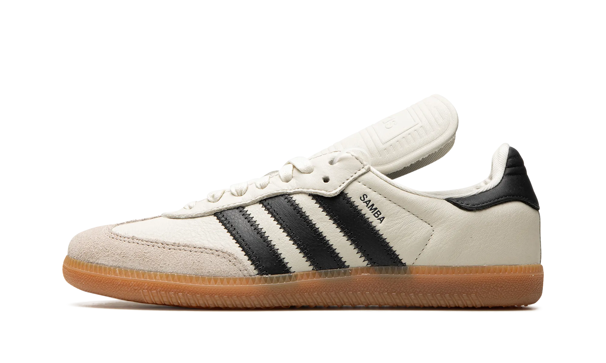 Sustainable Rubber Compound Understated Style Samba "Humanrace - White"