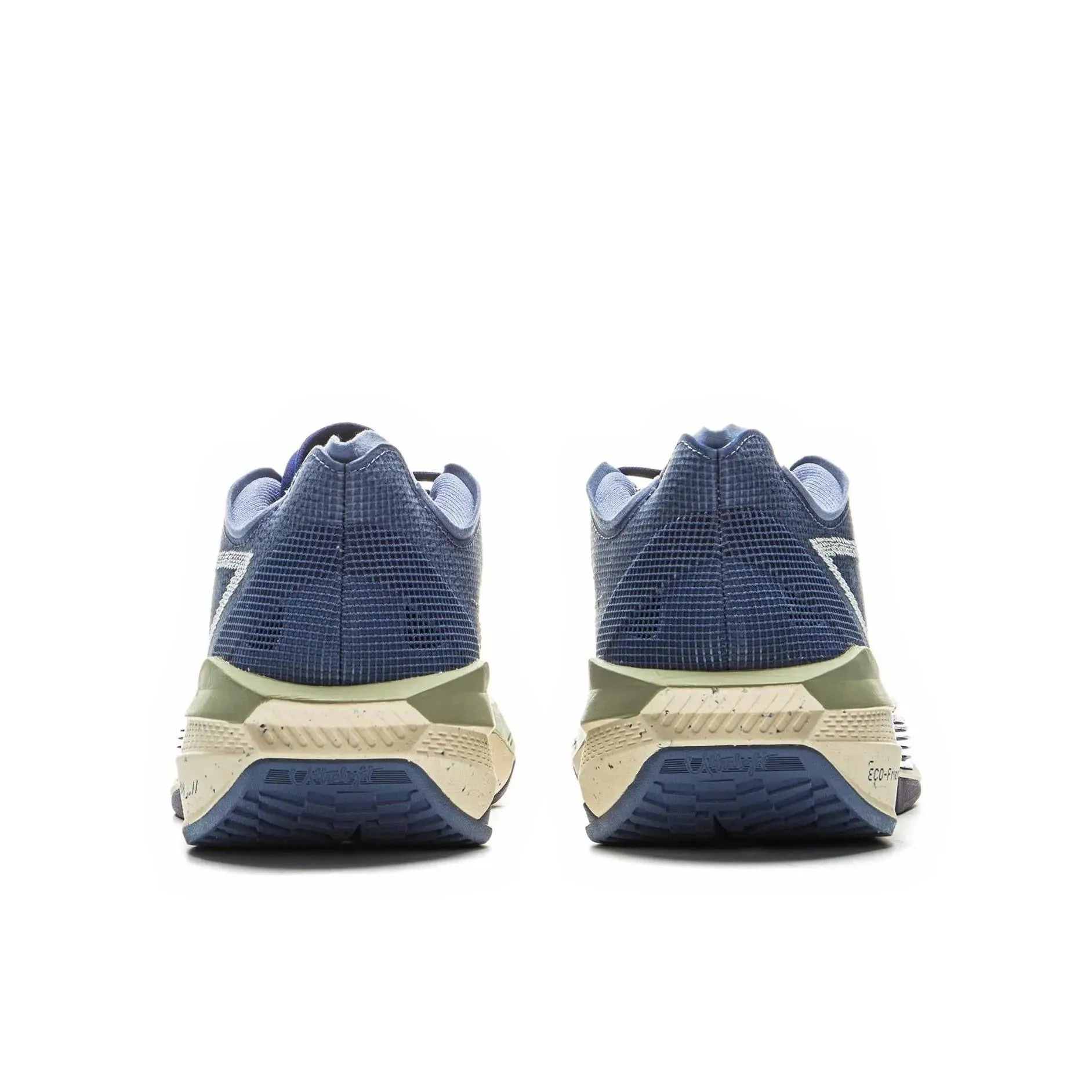 Li-Ning Ultra Light 2025 Supercar Club - ESG Stable Frame Perforated Inner Lining