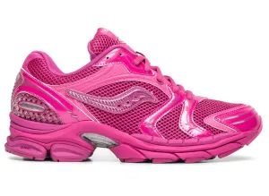 mountain running gear Water Resistant Material Saucony Progrid Triumph 4