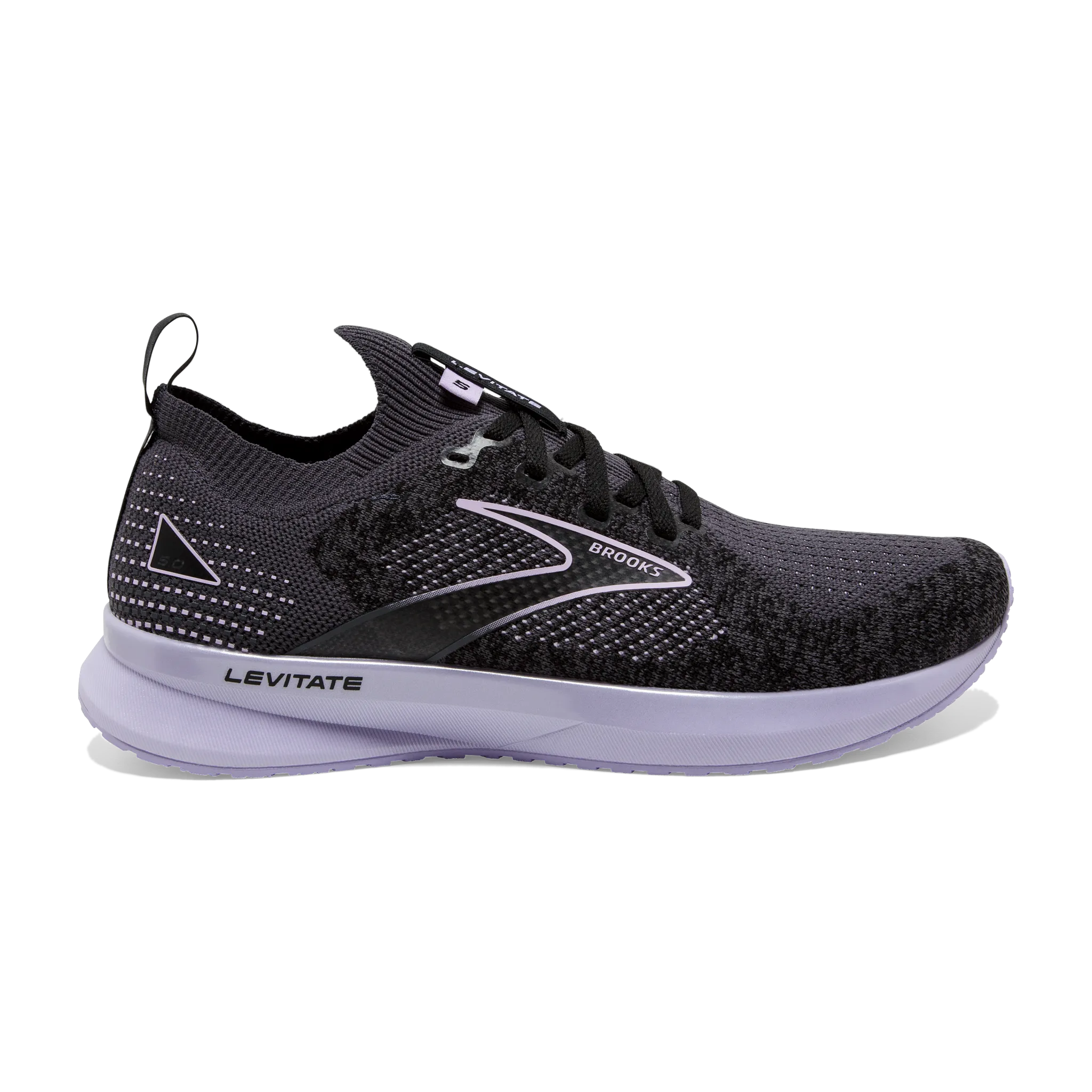 running in a marina area shoes Streamlined Women's Levitate StealthFit 5