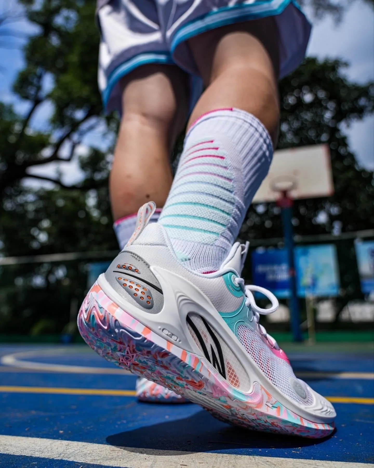 Li-Ning Wade 808 3 - Family Love Multi-Court Usage