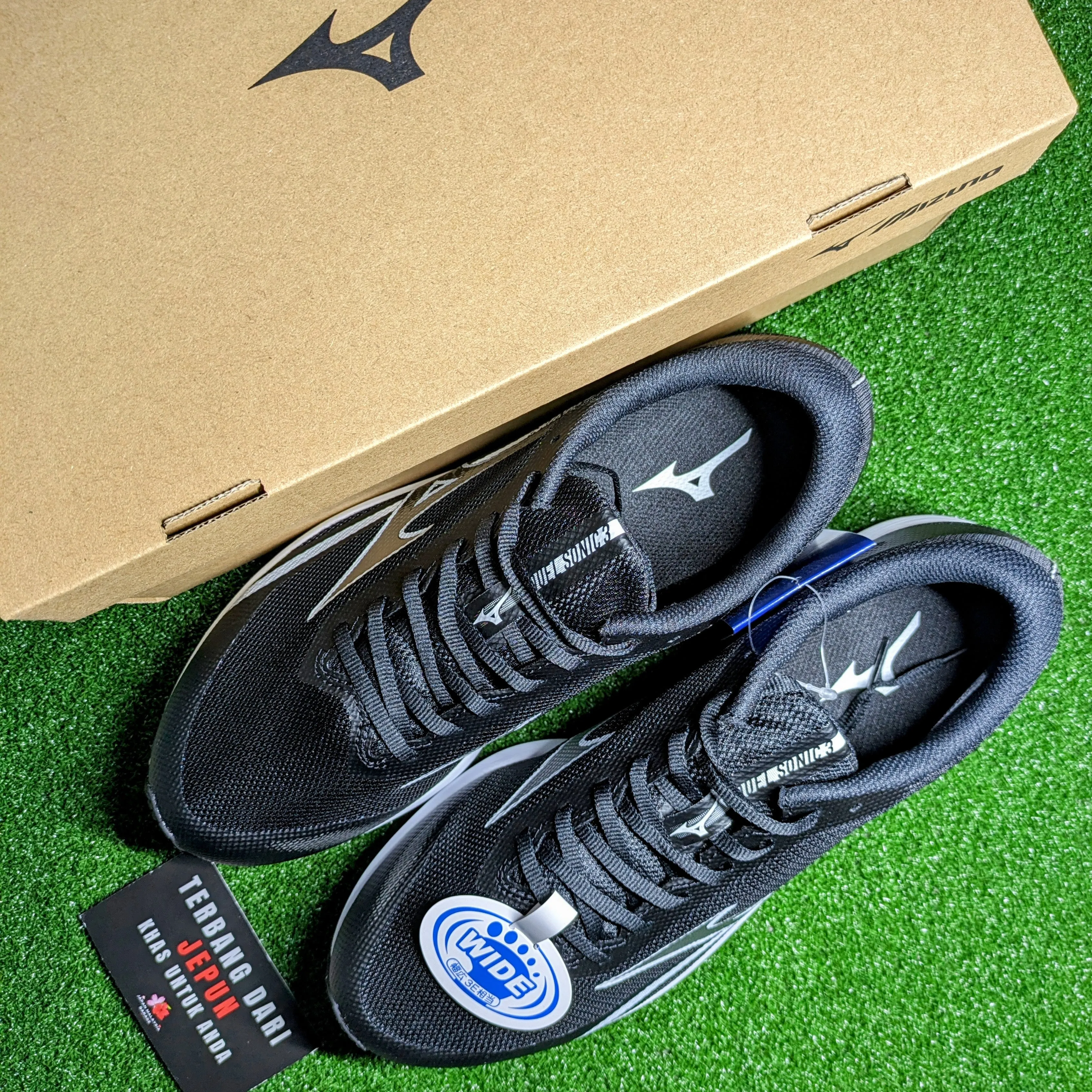 Mizuno Duel Sonic 3 Wide(Black) Course Movement